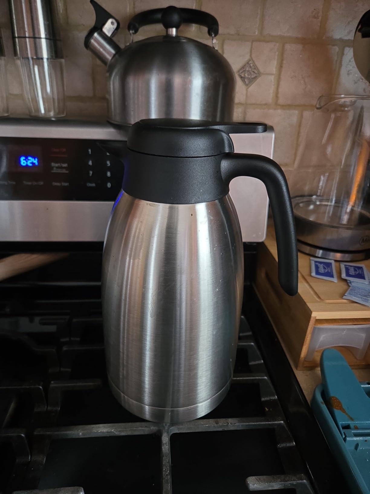 Heritage66 3L Airpot Coffee Dispenser, Stainless Steel Triple-Wall Vacuum Insulated Pump Pot, Thermal Coffee Server Keeps Drinks Hot 12 Hrs/Cold 24 Hrs, Ideal for Home, Office, Parties customer photo 1