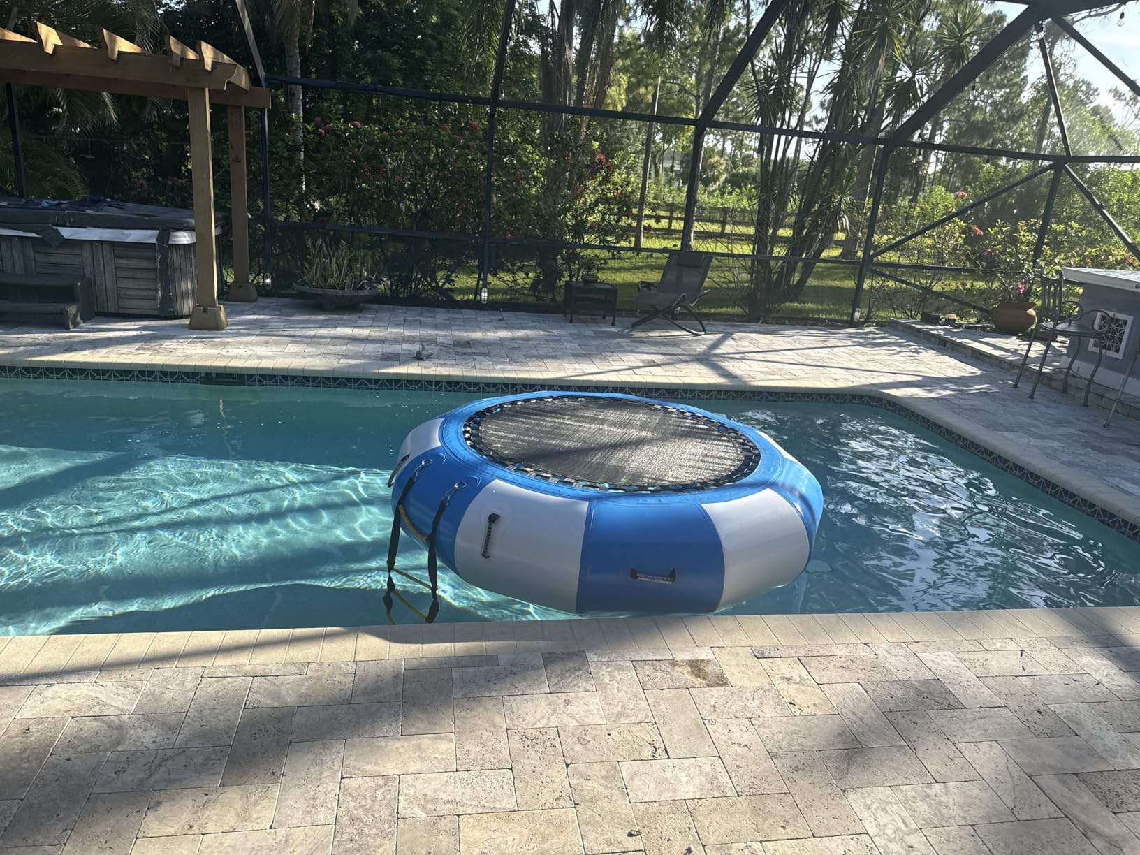 6.5FT Inflatable Swim Platform Water Trampoline for Lake, Recreational Water Bouncer Floating Trampoline with 4-Step Rope Ladder for Adults/Kids customer photo 2
