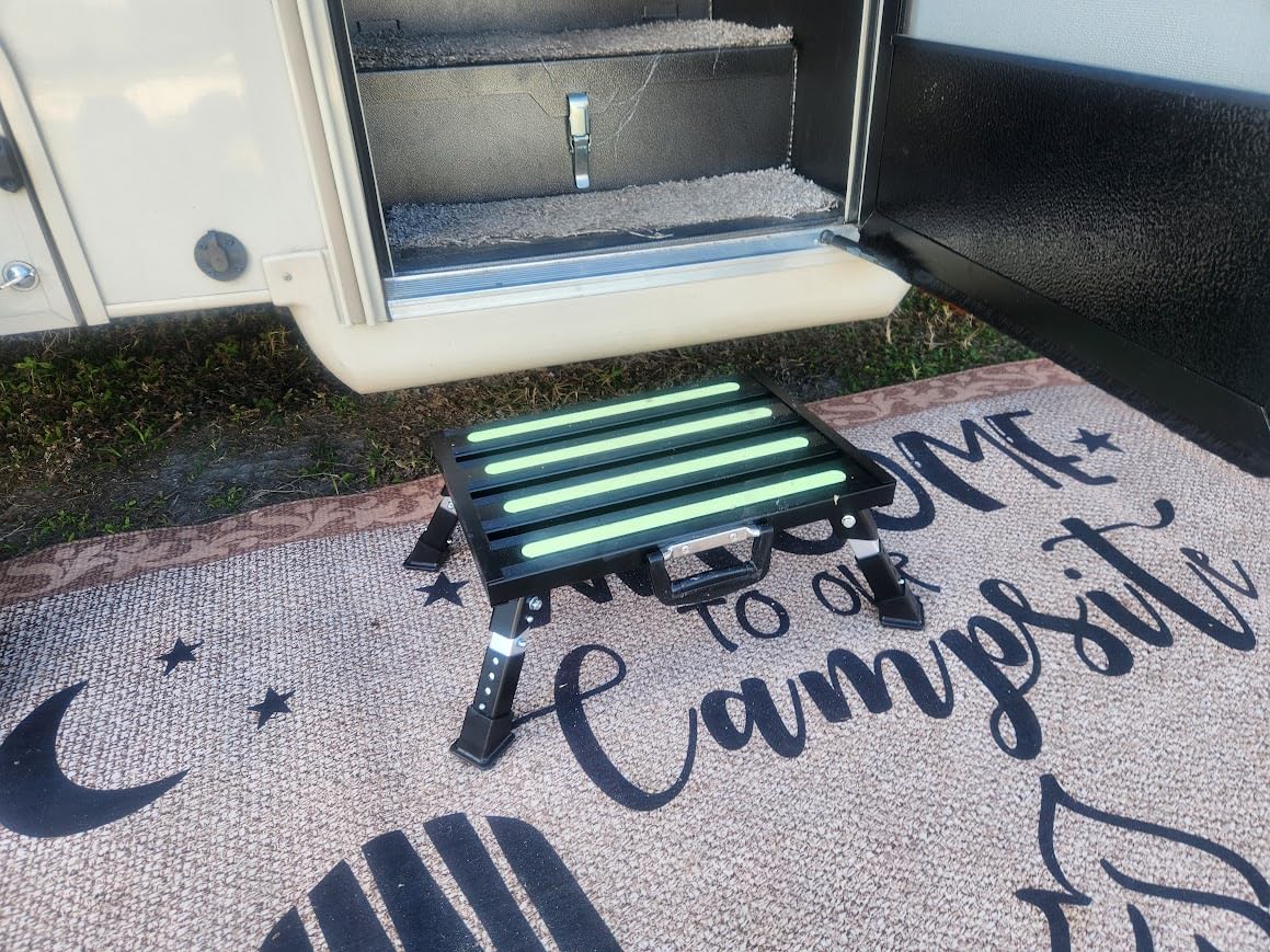 Aluminum RV Steps, 4-Level Adjustable Folding Step Stool with Non-Slip Rubber Feet, Non-Slip Fluorescent Strip Platform Rv Accessories, Supports Up to 1000 lbs - Black customer photo 1