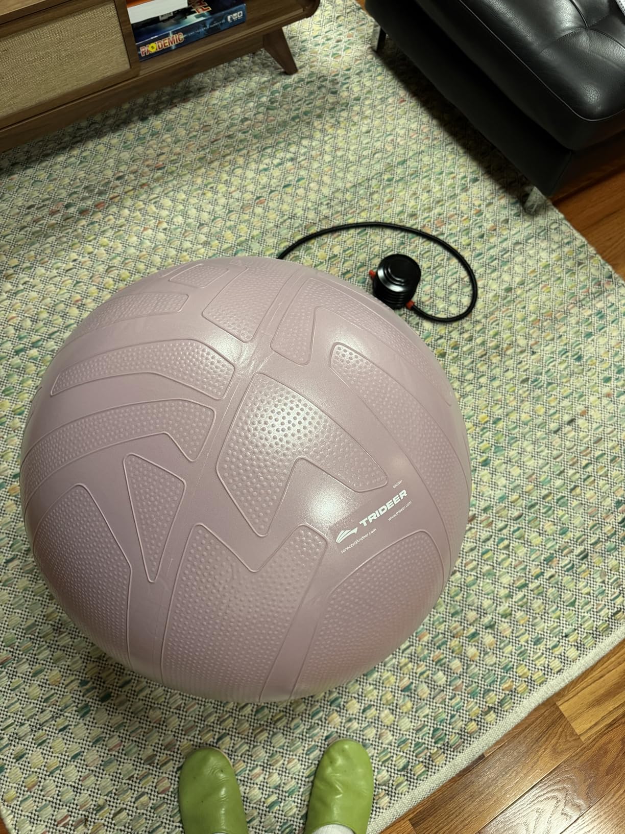 Trideer Pregnancy Birthing Ball, 1.7mm Extra Thick Yoga Ball for Maternity, Labor, Physio, Recovery, Exercise Guide & Daily Comfort Tips for All Trimesters, 1000LB Anti-Burst Non-Slip Stability Ball customer photo 2