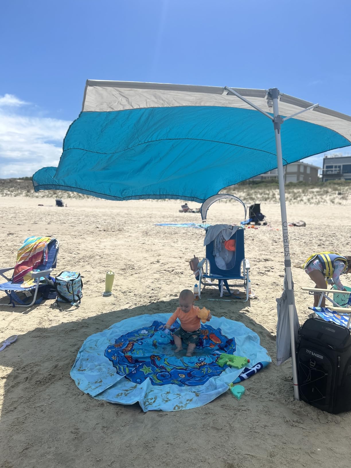 Solbello Shade - The Ultimate Wind-Driven Beach Umbrella, Effortless to Set Up, Lightweight, Won't Blow down the Beach, UPF 50+ Sun Protection customer photo 2