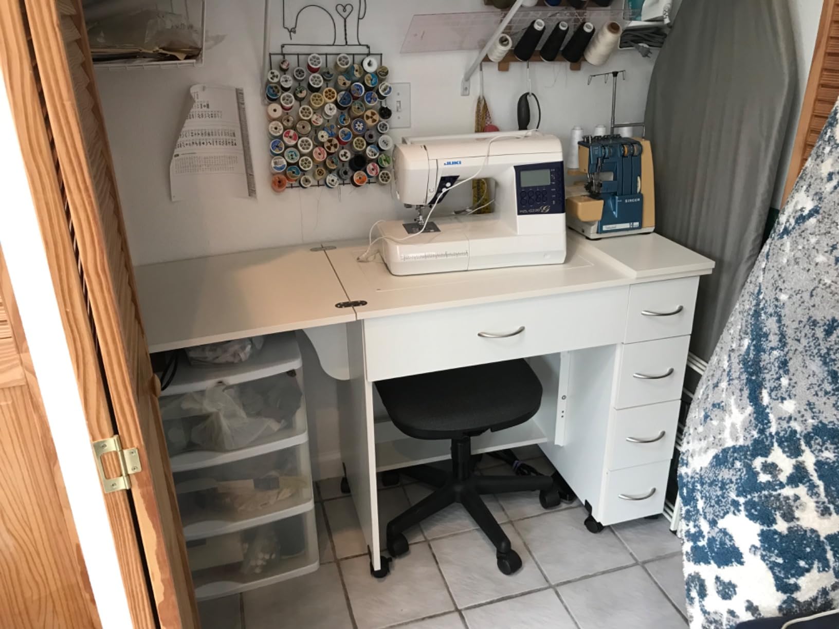 Arrow Alice Compact Mid-Size Sewing Cabinet with Hydraulic Machine Lift - Ash White customer photo 1