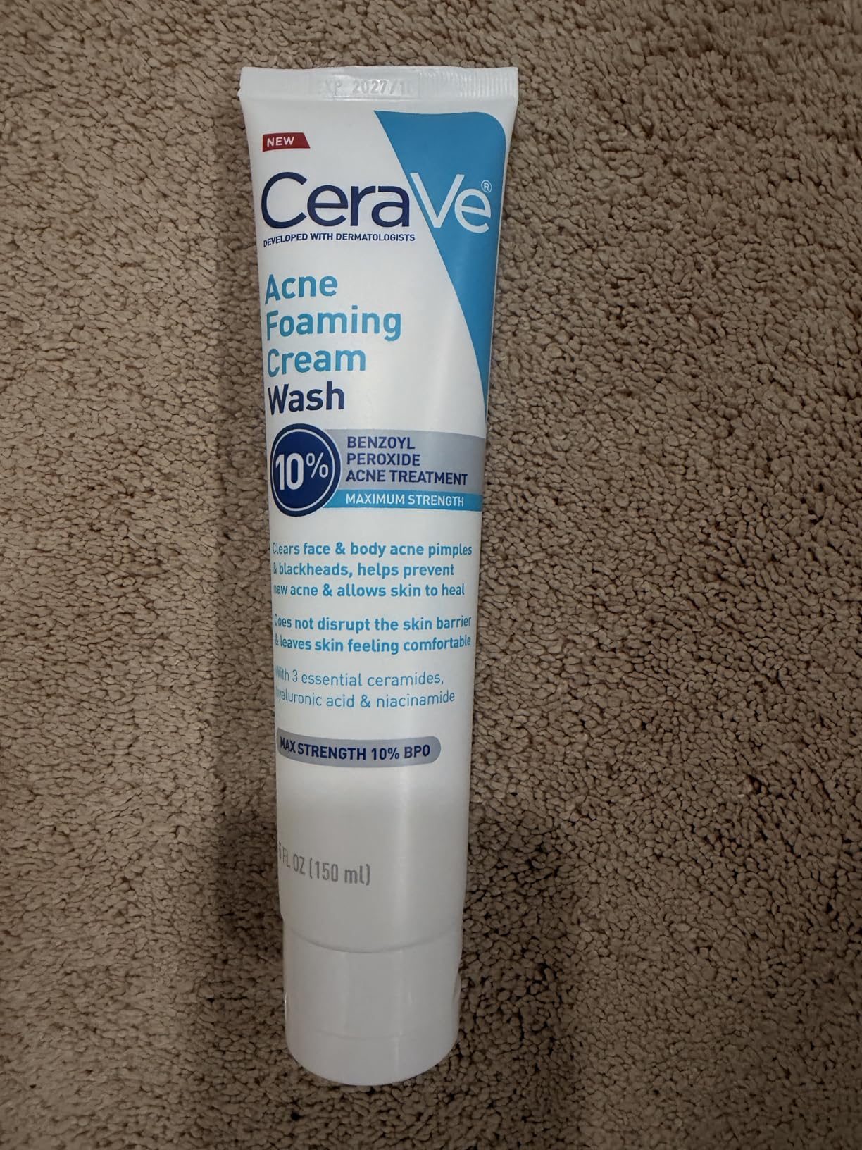 CeraVe Acne Foaming Cream Wash, Gentle Face and Body Cleanser with Benzoyl Peroxide 10%, Hyaluronic Acid, and Niacinamide, 5 Oz customer photo 1