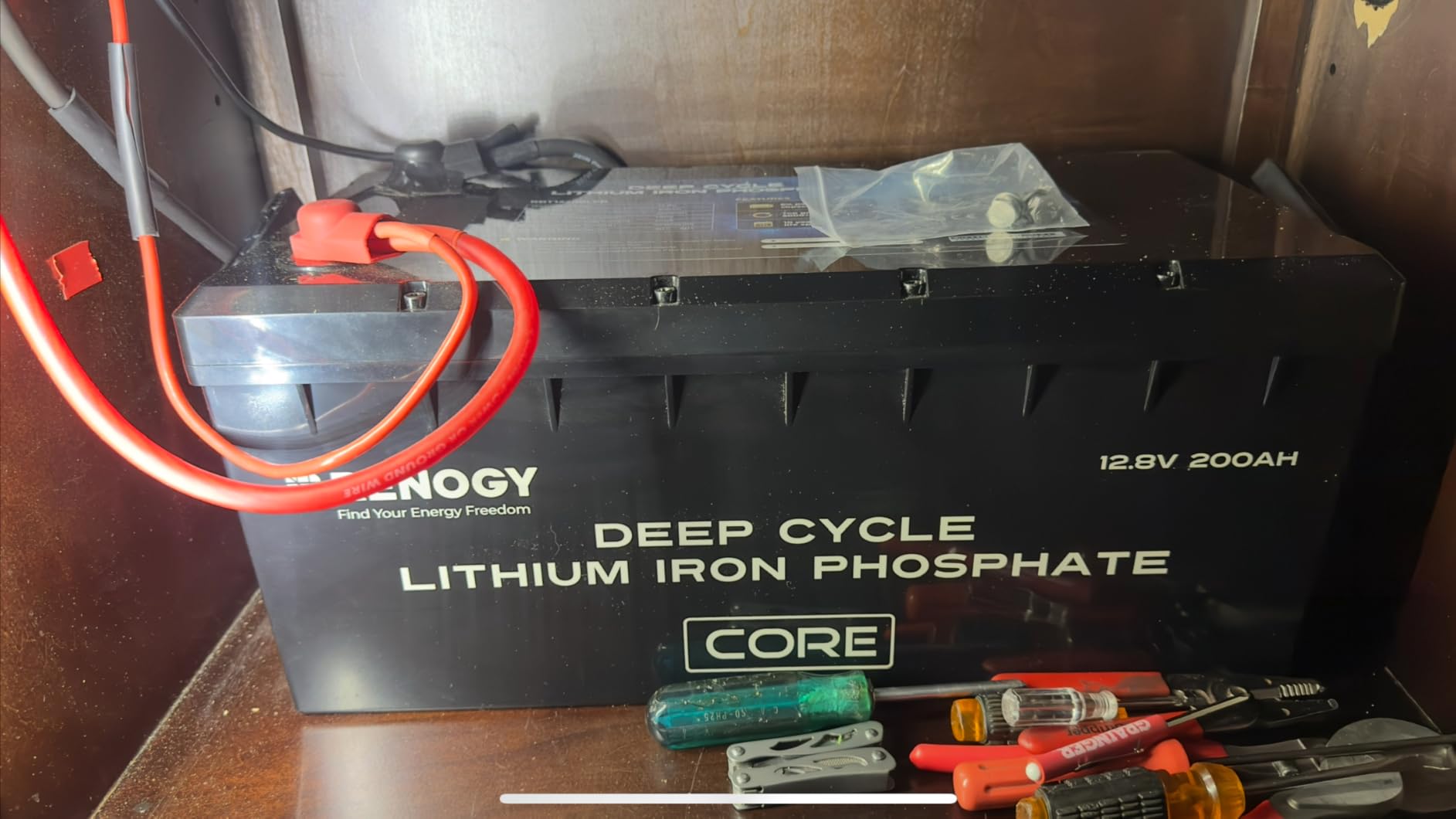 Renogy 12V 200Ah Lithium LiFePO4 Deep Cycle Battery, 5000+ Deep Cycles, 200A BMS, Backup Power for Trolling Motor, Cabin, Marine, Off-Grid Home Energy Storage - Core Series customer photo 1
