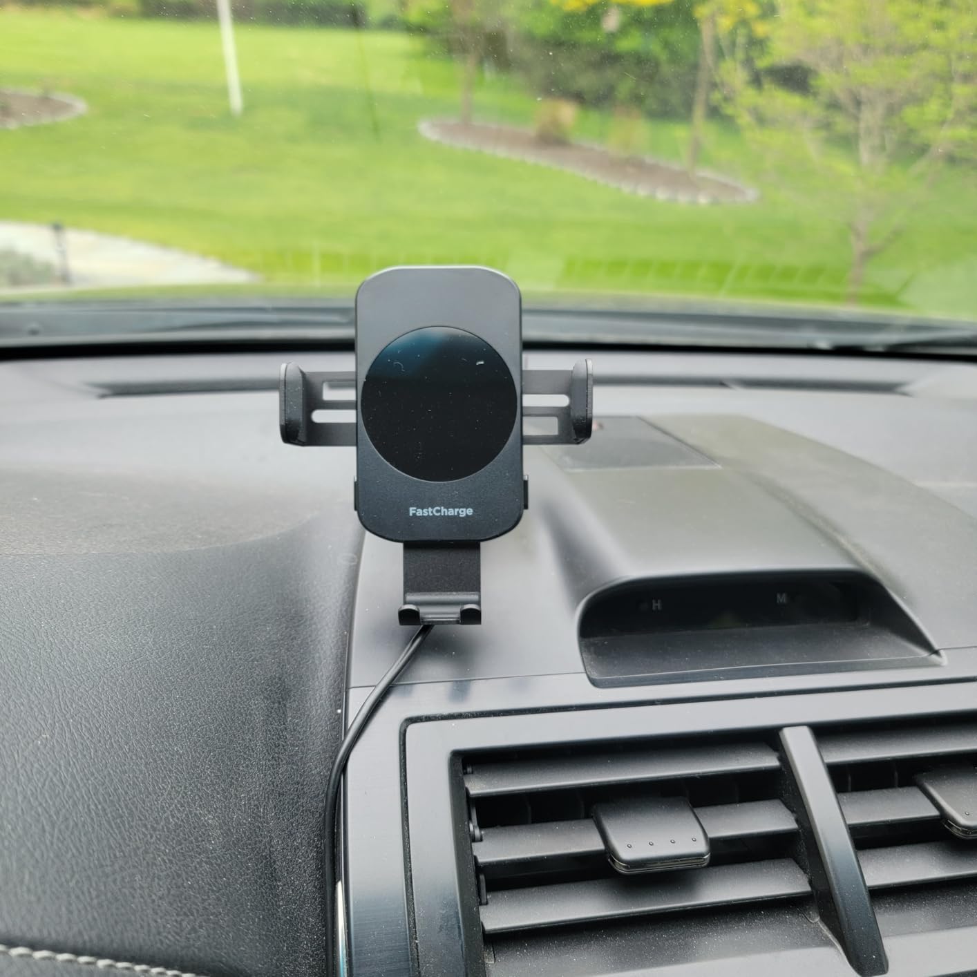 BothLin 3-in-1 Wireless Car Charger Mount, 15W Fast Charging Auto-Clamping Phone Holder for iPhone 17 16 15 14, Samsung Galaxy S24 S23, Dashboard, Vent & Windshield Car Mount(Black) customer photo 2