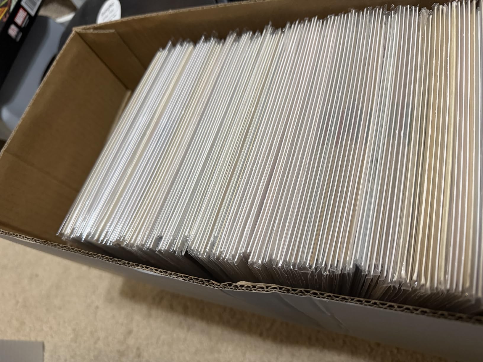 PIT66 5 Pcs Comic Book Storage Boxes, Holds 150-175 Comics Each, Collapsible, Stackable, Moistureproof, White customer photo 1