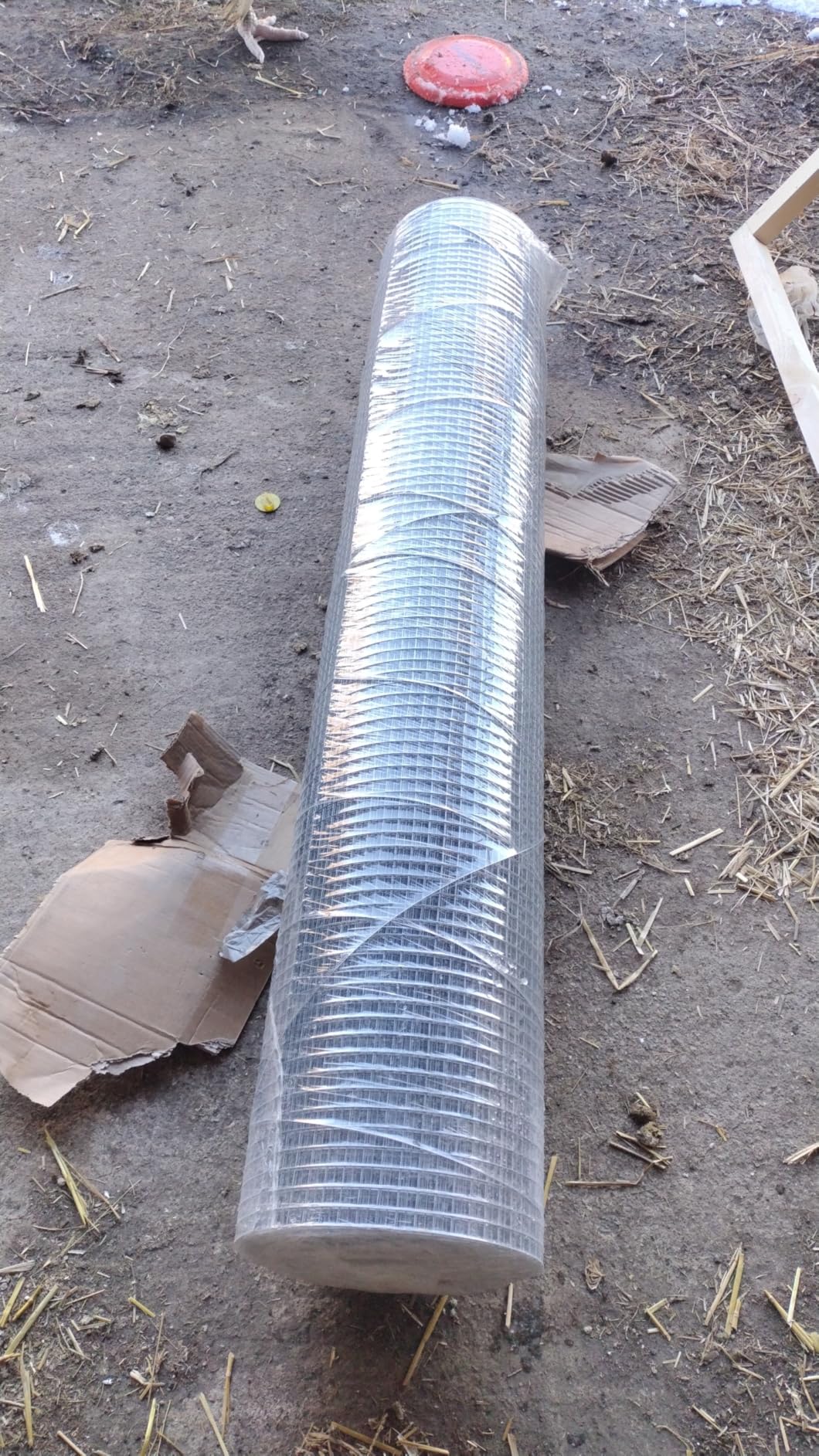 SANZEUS Hardware Cloth, 48in x 100ft 1/2in Mesh, 19GA Chicken Wire Fencing | Hot-dip galvanized after welding, heavy-duty wire mesh, rust resistant, chicken coops, garden beds, rabbit cages, tree guards customer photo 2