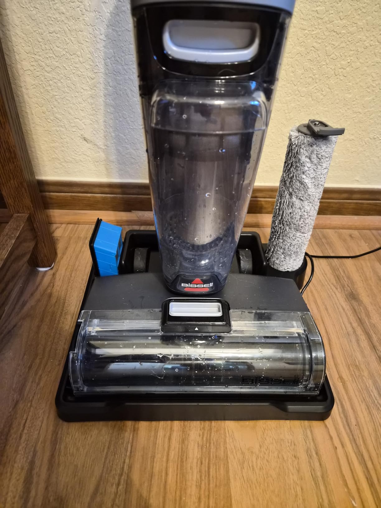 Bissell CrossWave OmniForce Cordless Wet Dry Vacuum Mop, Multi-Surface Floor Cleaner with Tangle-Free Brush Roll & Dedicated Dry Vacuum Mode, 3882 customer photo 2