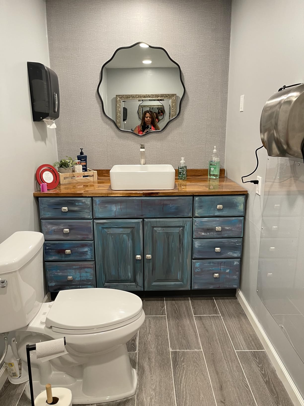 VEVOR Heavy Duty Commercial Hand Dryer, 1300W Automatic High Speed Stainless Steel Warm Wind Hand Blower, 120V Plug in/Hardwired Two Power Options customer photo 1
