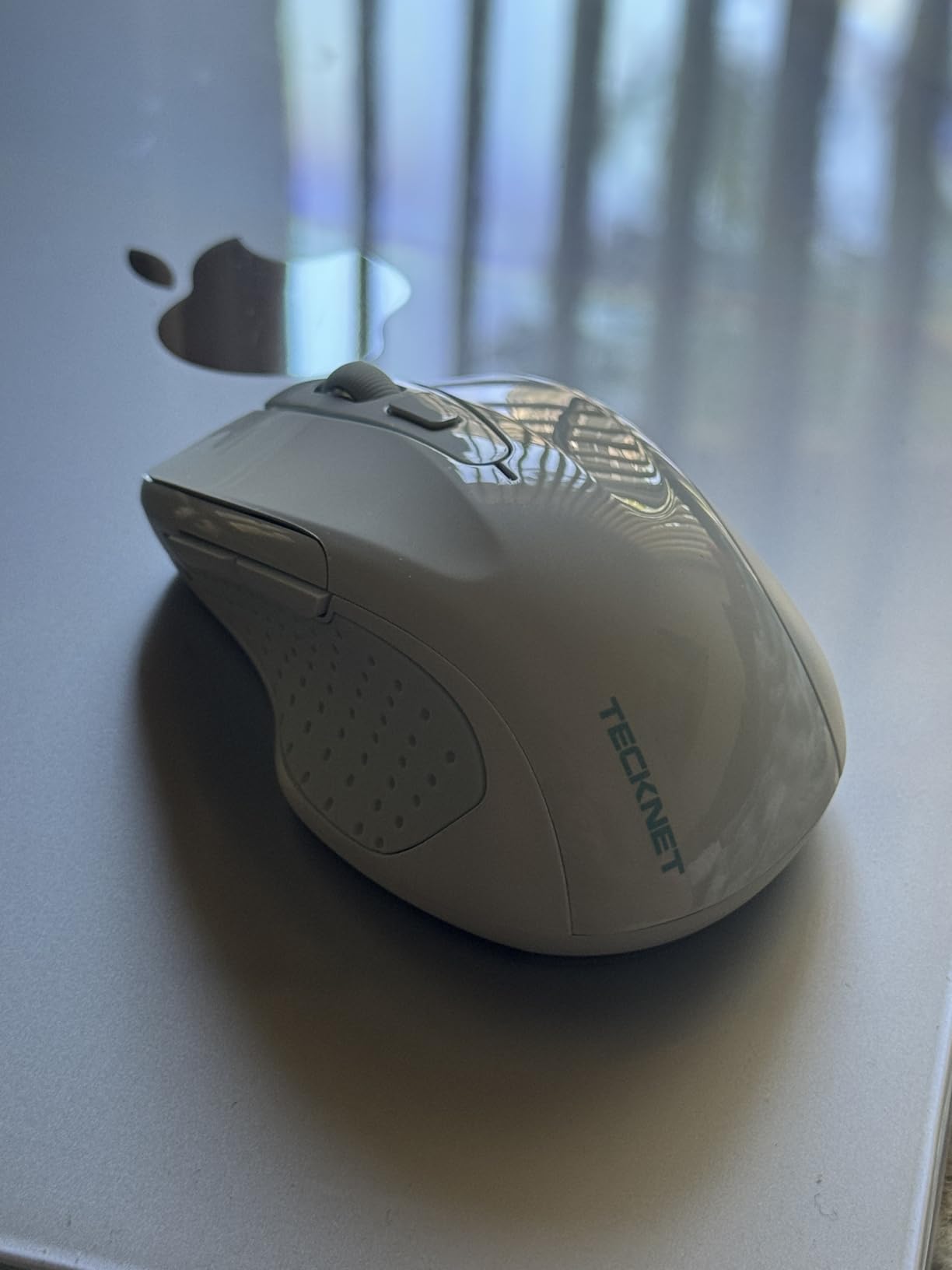 TECKNET Wireless Mouse (BT5.0/3.0 & 2.4G) Rechargeable 4800 DPI Silent USB A & Bluetooth Mouse 6 Buttons, Wide Compatibility - Grey customer photo 1