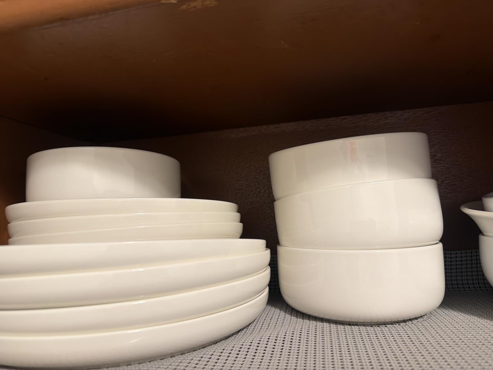 MALACASA Plates and Bowls Sets, 12 Pieces Porcelain Dinnerware Sets, Chip Resistant Ceramic Dish Set, Service for 4, White, Series LUNA customer photo 1