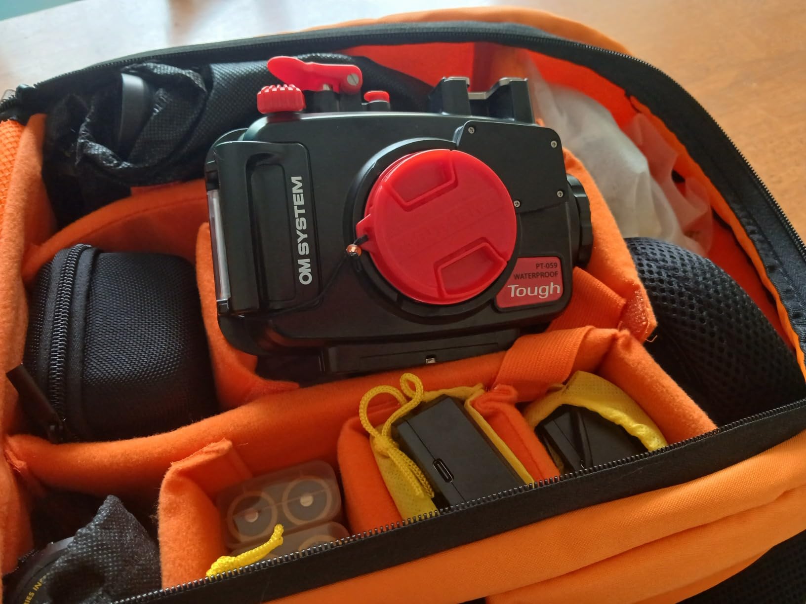 OM SYSTEM Olympus PT-059 Underwater Housing for TG-6/TG-7 customer photo 2