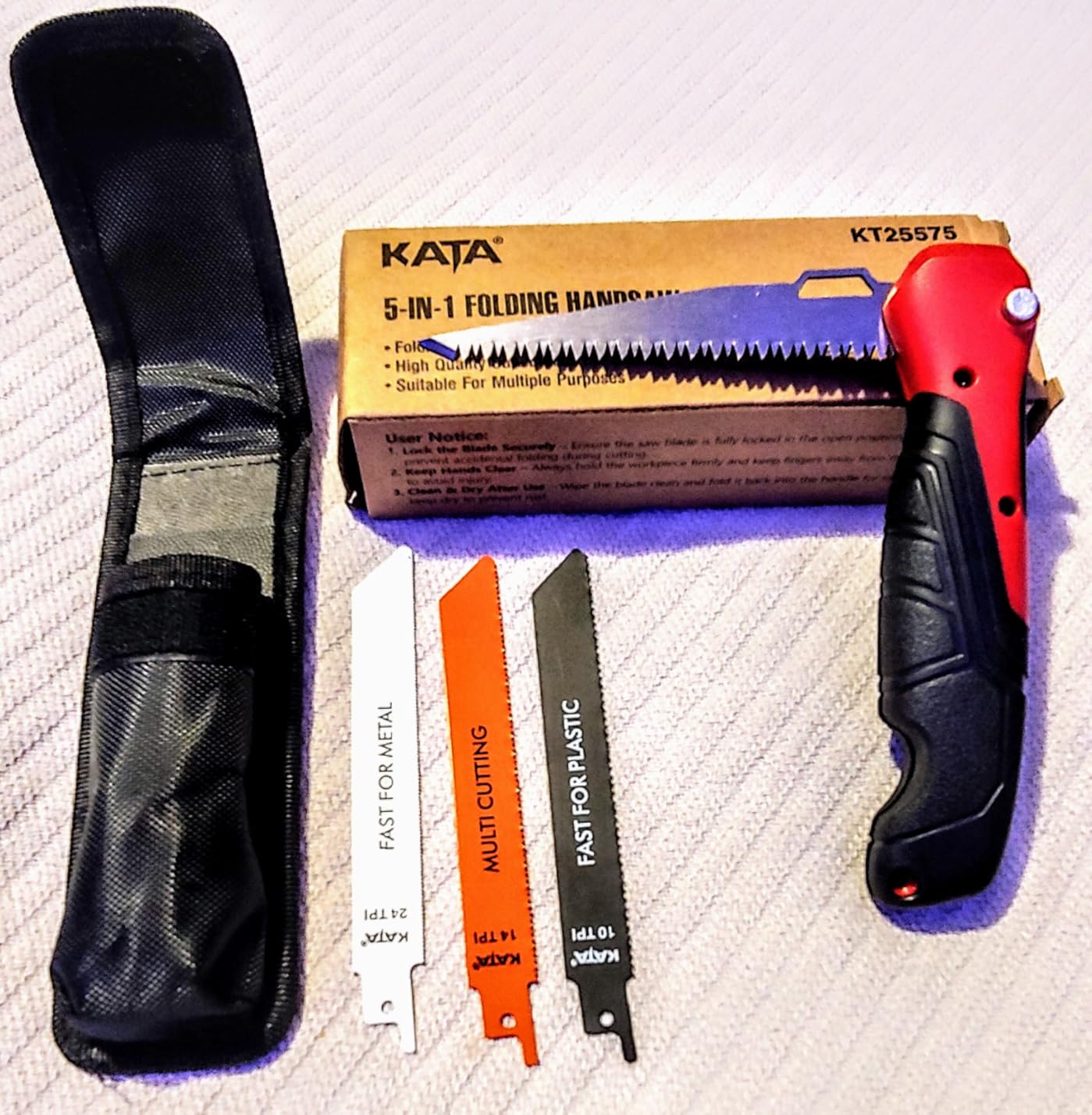 KATA Folding Drywall Jab Saw, Drywall knife with Soft Grip Handle, Keyhole Handsaw, Jab Saw with 7TPI Triple Teeth 65Mn Steel Sharp Blade for Wallboard, Plywood Sheetrock and PVC Cutting customer photo 2
