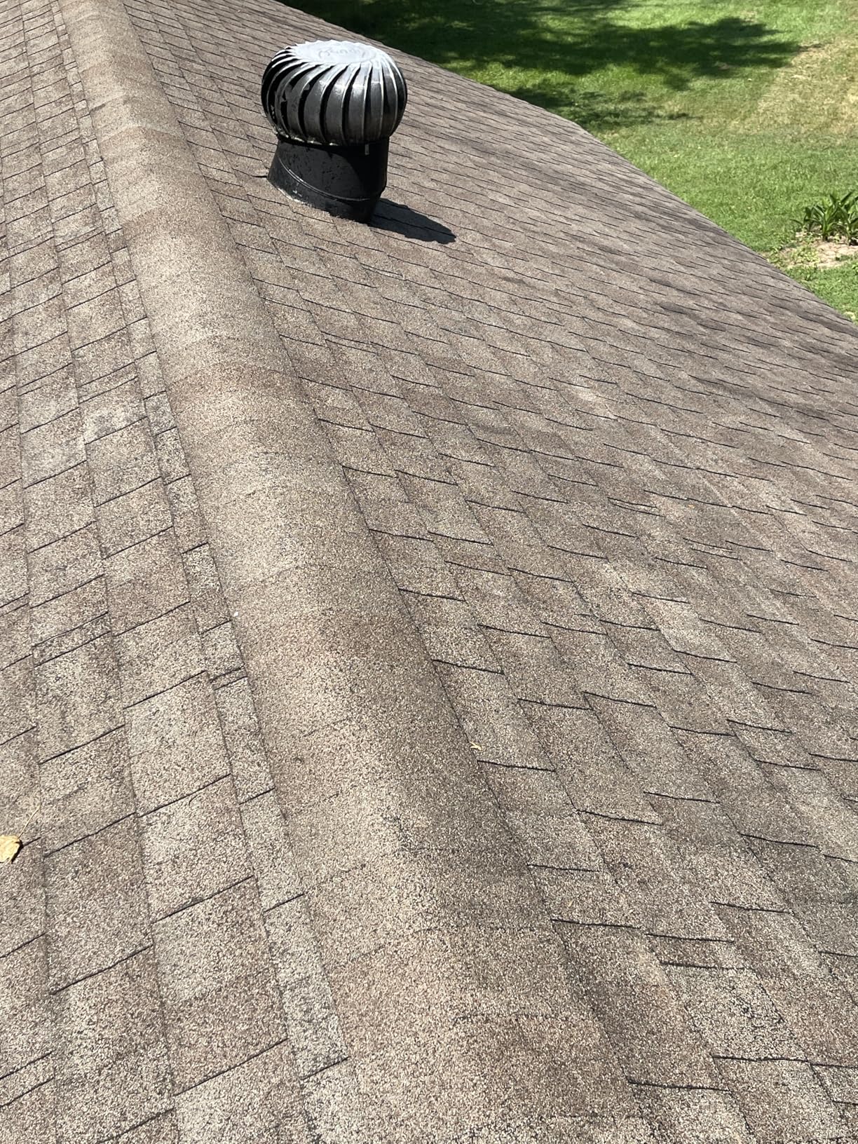 Shingle Sealer - 7 Year - High Solids - Clear Sealer Protectorant 1 Gallon | Waterproofing - 100% Acrylic - Shingle Roof Rejuvenation Treatment customer photo 1