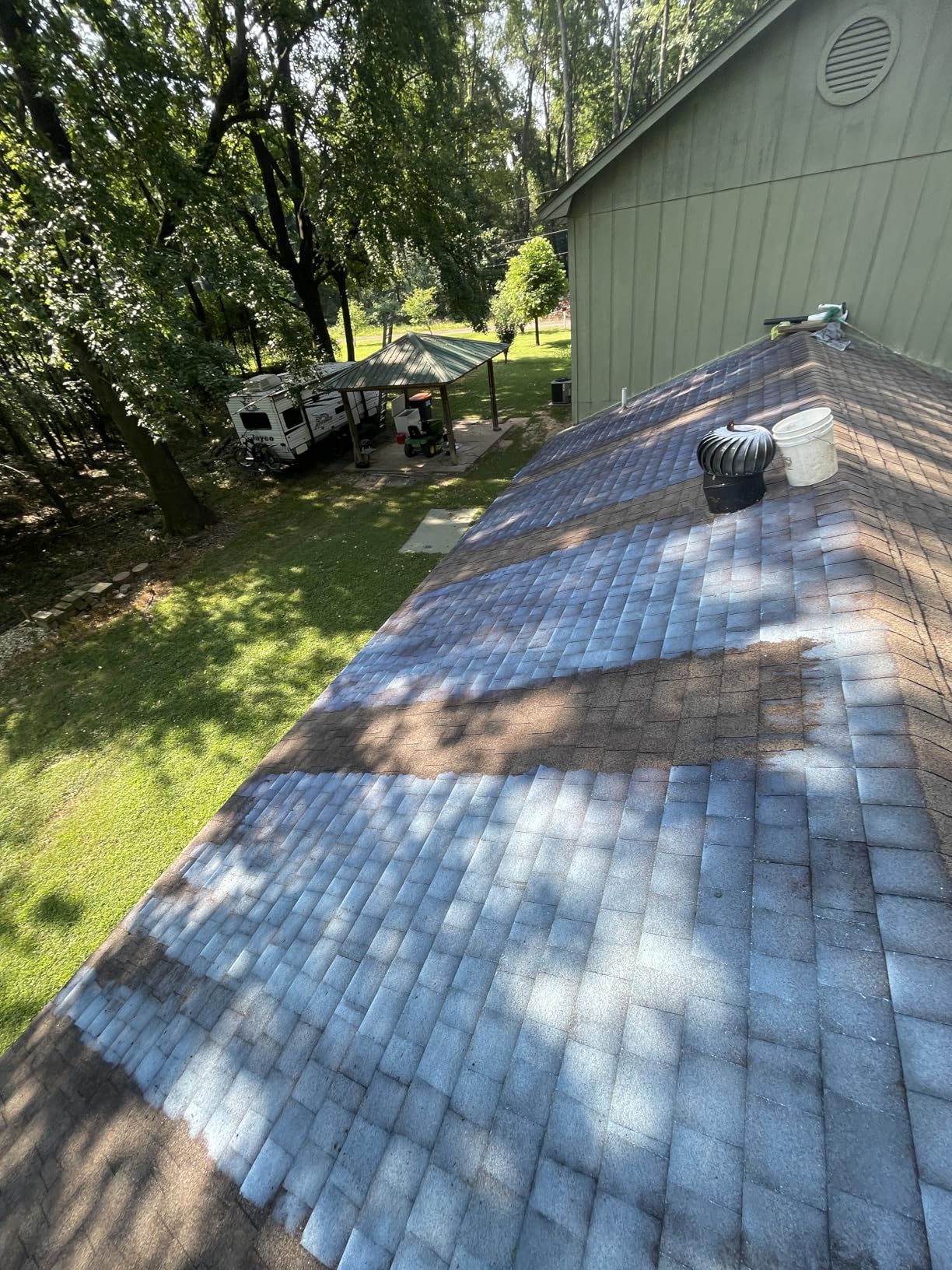 Shingle Sealer - 7 Year - High Solids - Clear Sealer Protectorant 1 Gallon | Waterproofing - 100% Acrylic - Shingle Roof Rejuvenation Treatment customer photo 2