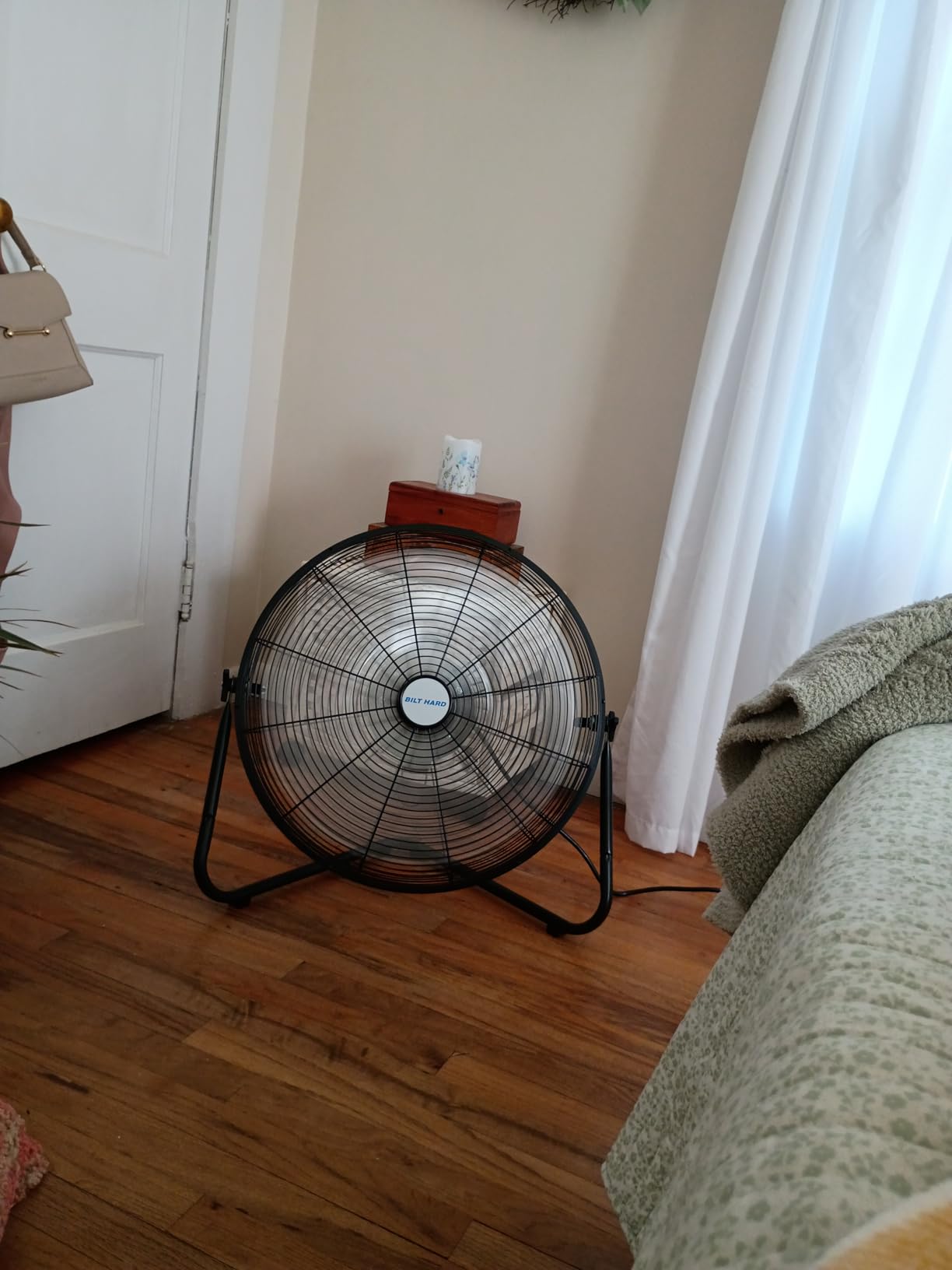 BILT HARD 4650 CFM 20
