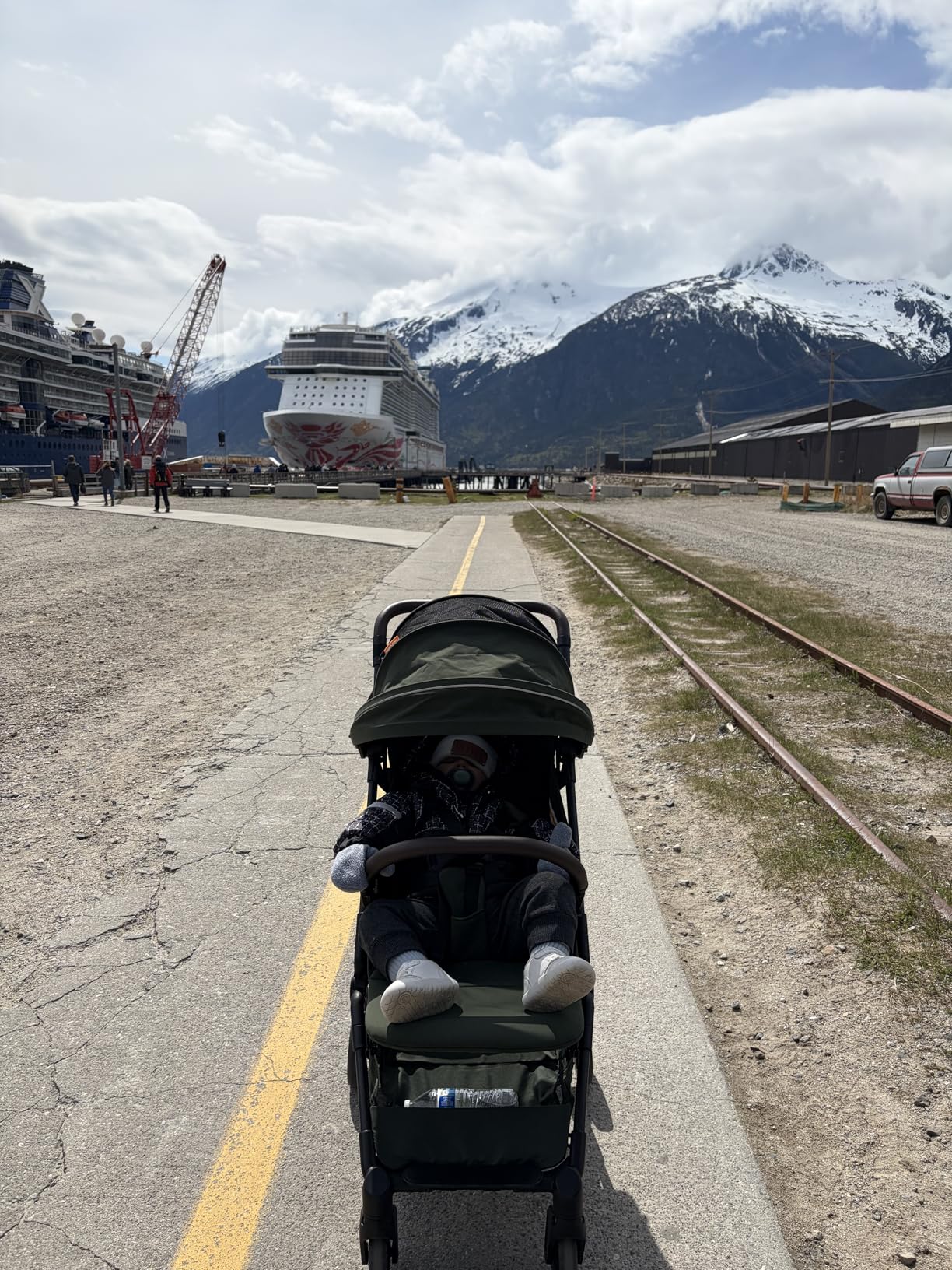 MAMAZING Ultra Air Lightweight Baby Travel Stroller with Carbon Fiber Frame, Compact & Airplane-Friendly, One-Handed Fold, 11.6 lbs, Perfect for Toddlers, Green customer photo 2