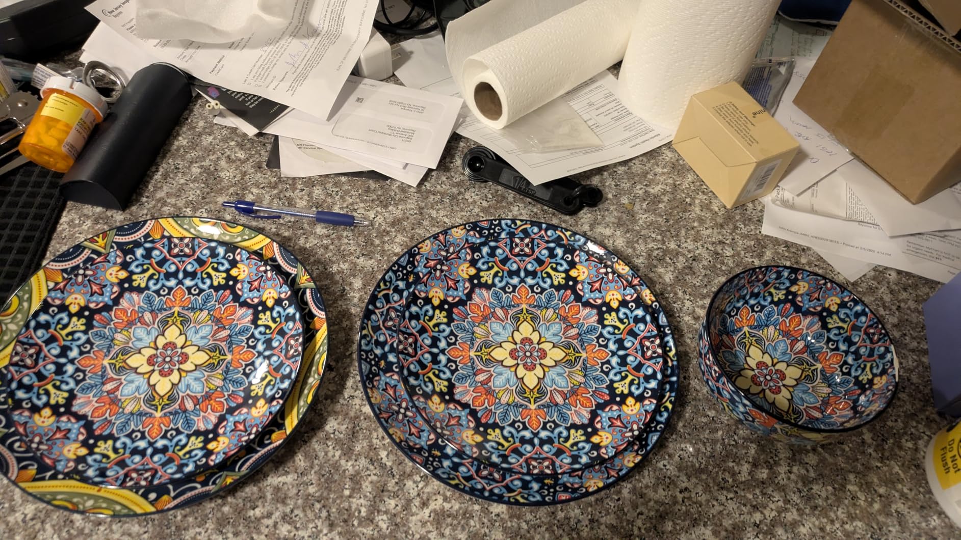 vancasso 12 Pieces Dinnerware Sets, Plates and Bowls Set, Porcelain Dishes Set for 4, Bohemian Style, Series SIMI customer photo 1