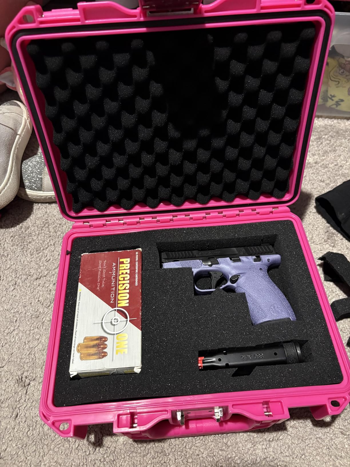Kinghardcase Hard Pistol Case, Waterproof Shockproof Lockable Handgun Case with Foam, TSA Compliant Travel Case for Semi-Auto Pistols and Revolvers customer photo 1