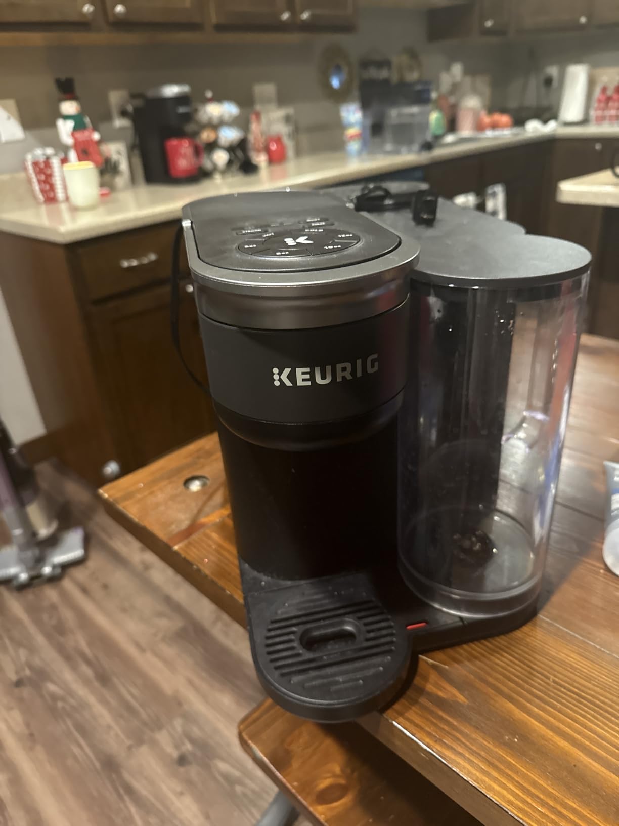 Keurig K-Brew+Chill Iced or Hot Single-Serve K-Cup Coffee Maker with MultiStream and QuickChill Technology, 70oz Removable Reservoir customer photo 2