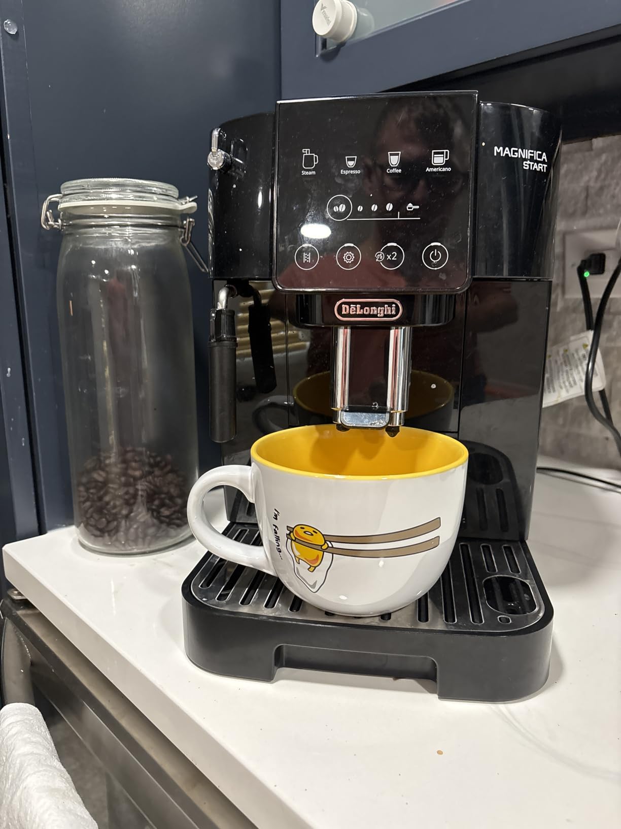 De'Longhi Magnifica Start Automatic Espresso Machine with Manual Milk Frother & Built in Grinder - 3 One-Touch Recipes, Easy-to-Clean, Home Barista Coffee Maker customer photo 1