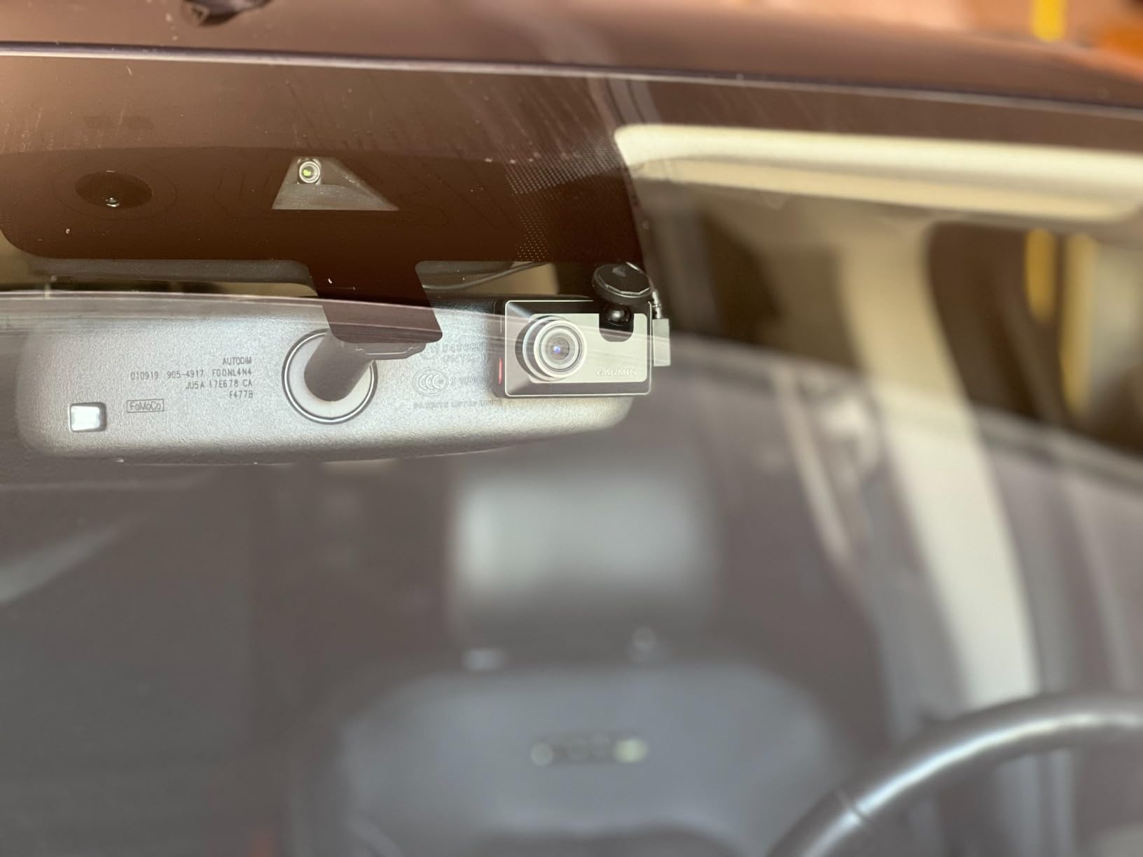 Garmin Dash Cam X310, Compact 4k Ultra HD Touchscreen Dash Cam with a 140-degree Field of View, Built in Clarity Polarizer, Voice Controlled, GPS, 2.4