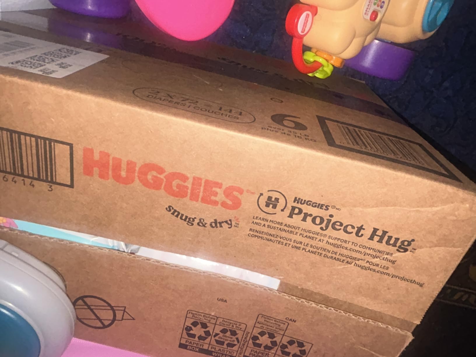 Huggies Size 1 Diapers, Snug & Dry Newborn Diapers, Size 1 (8-14 lbs), 128 Count, Packaging May Vary customer photo 2