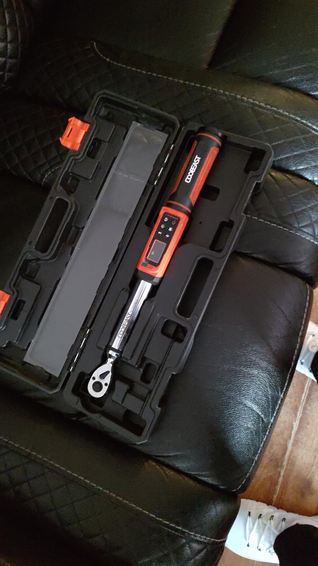 coobeast Digital Torque Wrench, 3/8 Drive Electronic Torque Wrench with Preset Value(1.5-99.5 Ft-lbs./2-135Nm), Buzzer and LED Flash Five Units of Measure for Bike Motorcycle Car customer photo 1