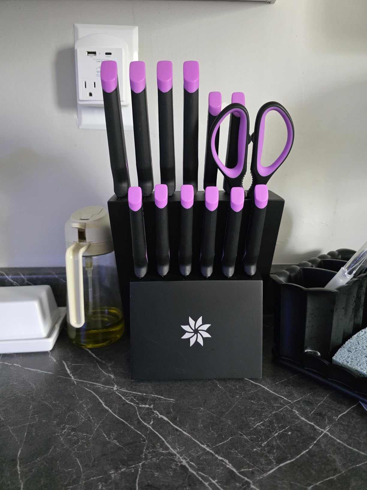 Knife Set - 15 PCS Kitchen Knife Set with Built-in Knife Sharpener Block - Stainless Steel Knife Block Set - Dishwasher Safe, Elegant Box for Men Women, Fathers day customer photo 1