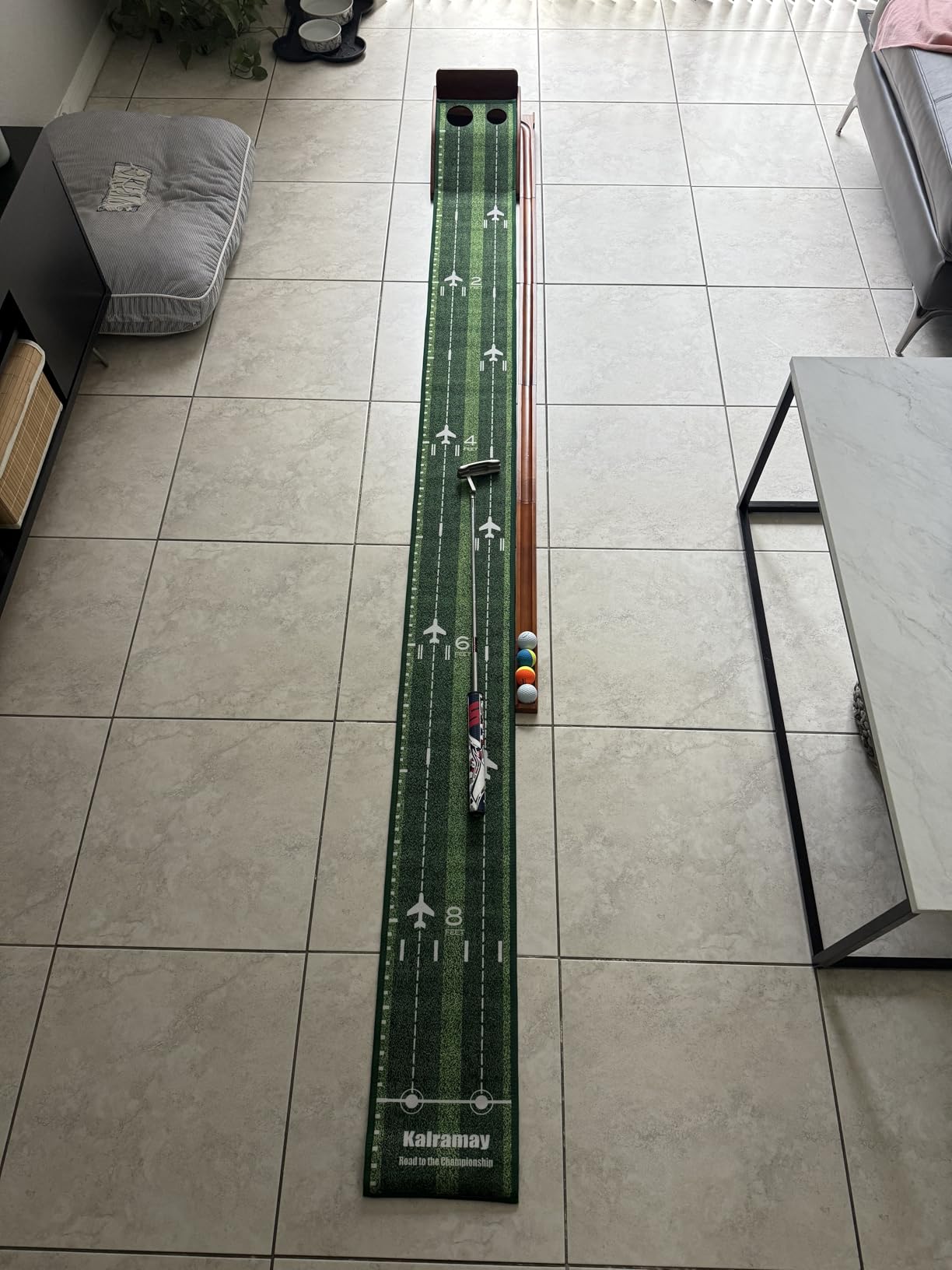 Kalramay Putting Green Indoor Golf Putting Mat - Easy to Assemble with Automatic Ball Return, Wrinkle-Free Close to Real Green Speed, Suitable for Office, Recreation Room, Patio - Ideal Gift customer photo 2