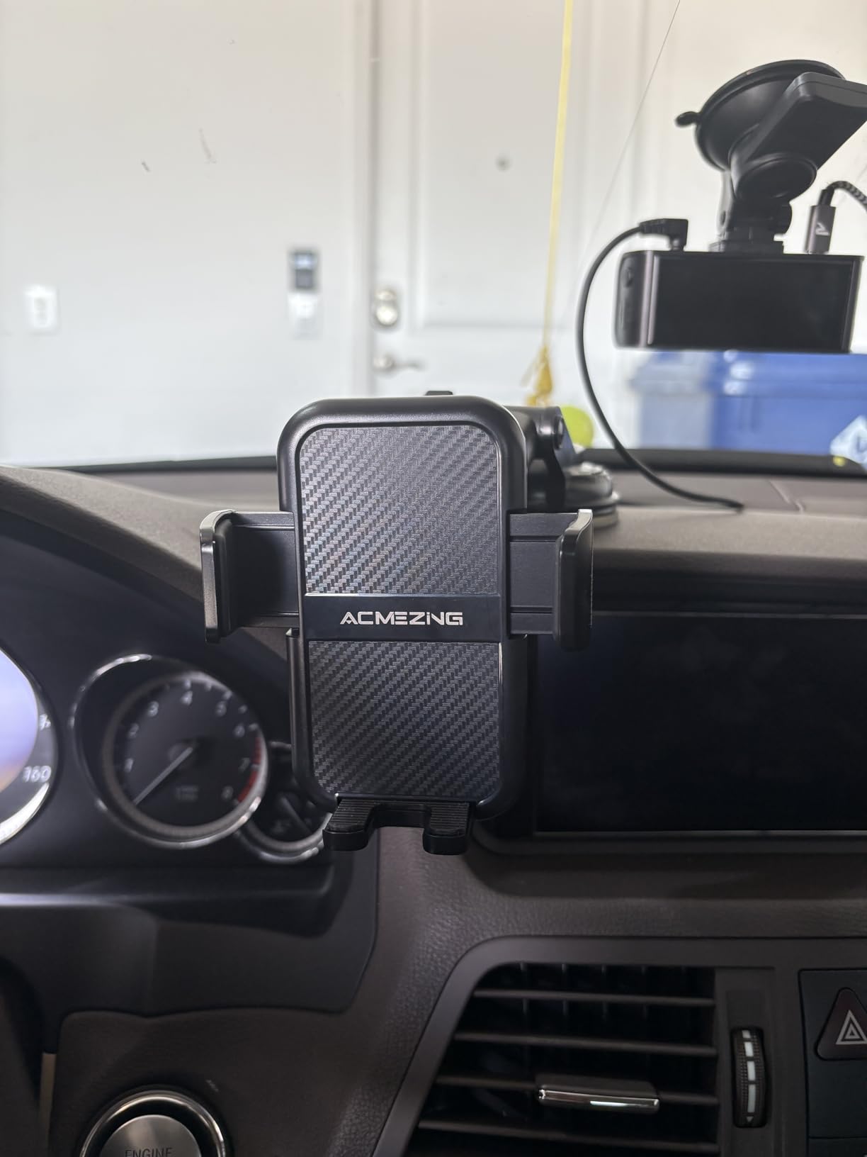 ACMEZING 3-in-1 Car Phone Holder [122+LBS Strongest Suction & Stable Clamp Arm] 360 Degree Adjustable Car Phone Mount, Cell Phone Holders for Your Car for Air Vent Dashboard, Fathers Day for Gifts customer photo 1