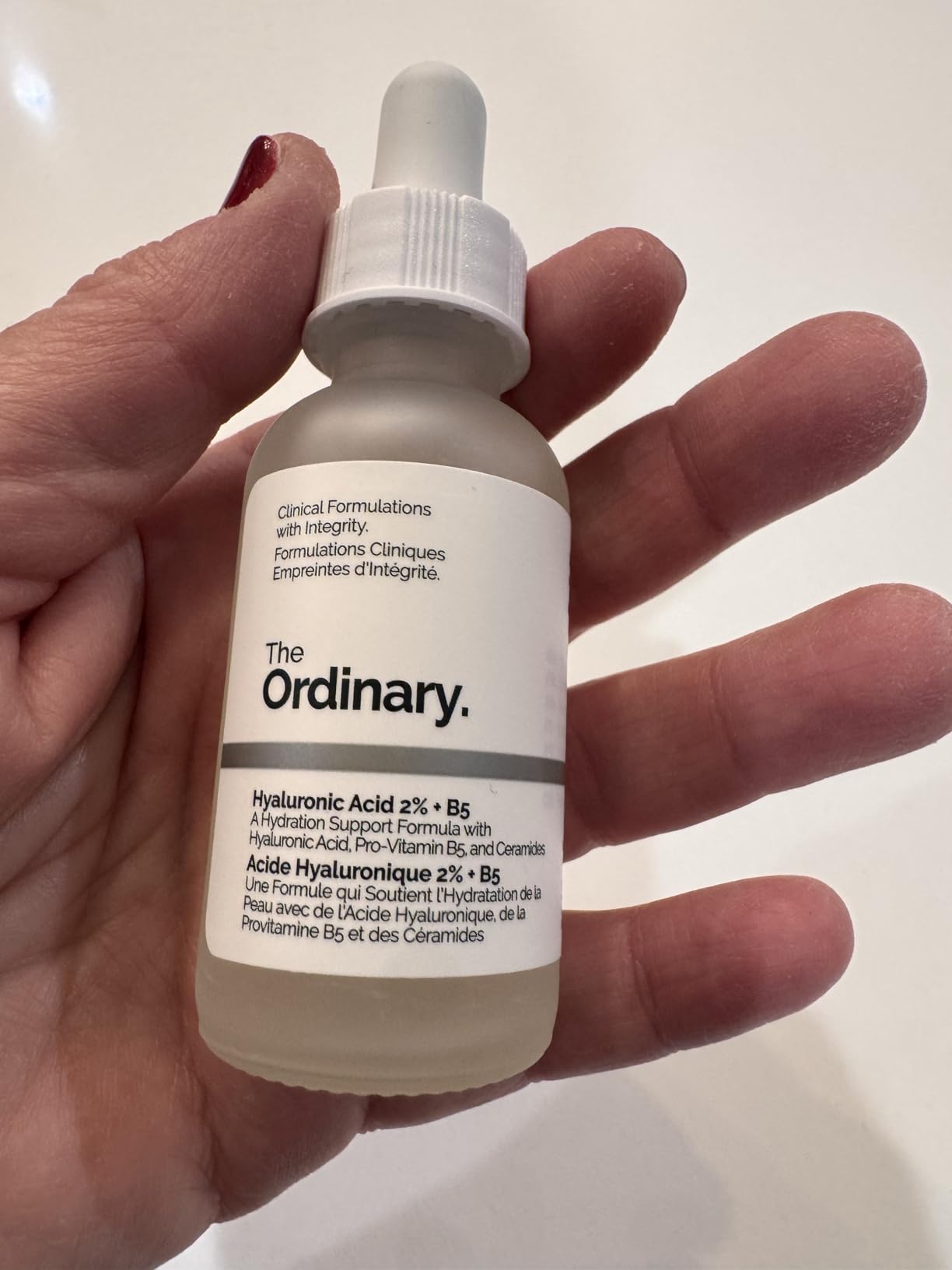 The Ordinary Hyaluronic Acid 2% + B5 (with Ceramides), Multi-Depth Hydration Serum for Plumper, Smoother Skin customer photo 1