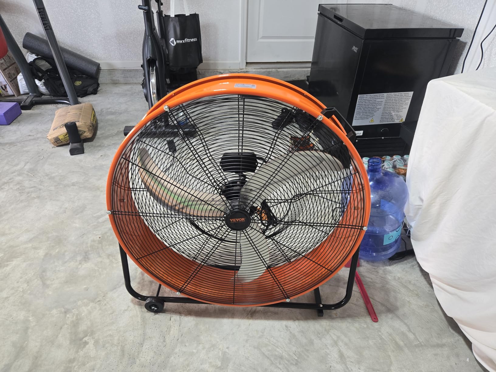VEVOR Drum Fan, 30 Inch 13000 CFM High Velocity Heavy Duty Floor Shop Fan, 3-Speed, 5ft Cord, 360 Degree Adjustable Tilting, Commercial Industrial Use for Warehouse, Workshop, Factory, Basement customer photo 1