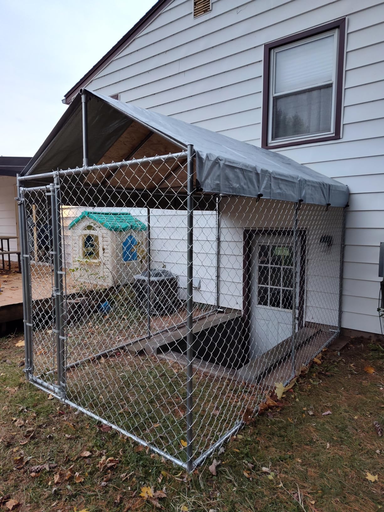HITTITE Extra Large Outdoor Dog Kennel, 10x10x6.56ft Anti-Rust Dog Kennel Outside with Roof, Galvanized Chain Link Dog Runs for Outside with Secure Lock customer photo 2