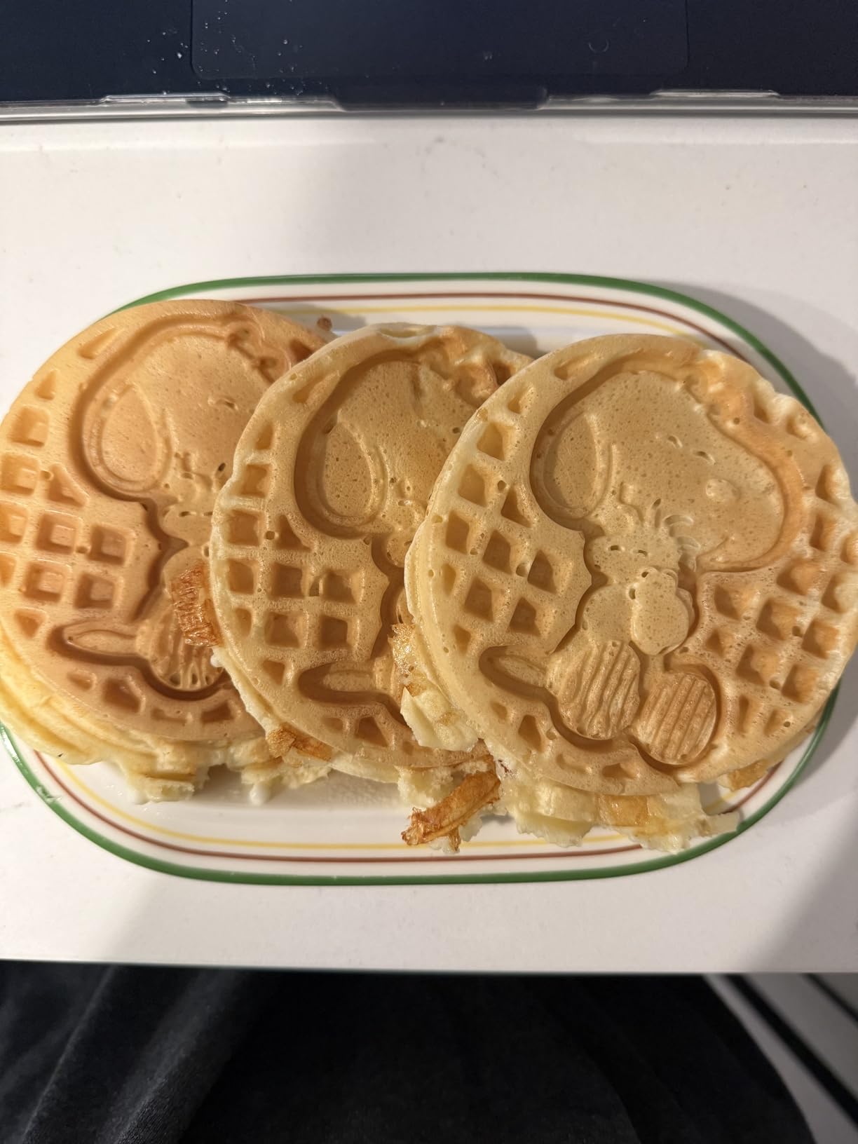 Dash & Sweethearts Mini Waffle Maker - Mini Machine for Creative Homemade Treats - Nonstick Iron with Unique Print Design - Stylish Waffle Machine - Cutie Pie Yellow customer photo 2