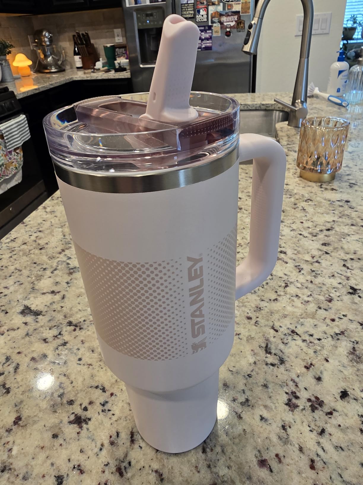 Quencher ProTour Flip Straw Tumbler with Leakproof Lid 40 oz | Built-In Straw and Handle | Cup Holder Compatible for Travel | Insulated Stainless Steel Cup | BPA-Free | Dried Pine VRT customer photo 1