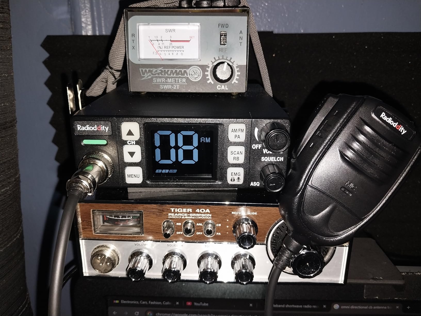 Radioddity CB-606 CB Radio, 40 Channel Mobile CB Radio with AM/FM/PA Modes, 2.2'' LCD Screen, Instant Channel 9/19, VOX, Roger Beep, TOT, ASQ/SQ, for Off-Road Adventure customer photo 2