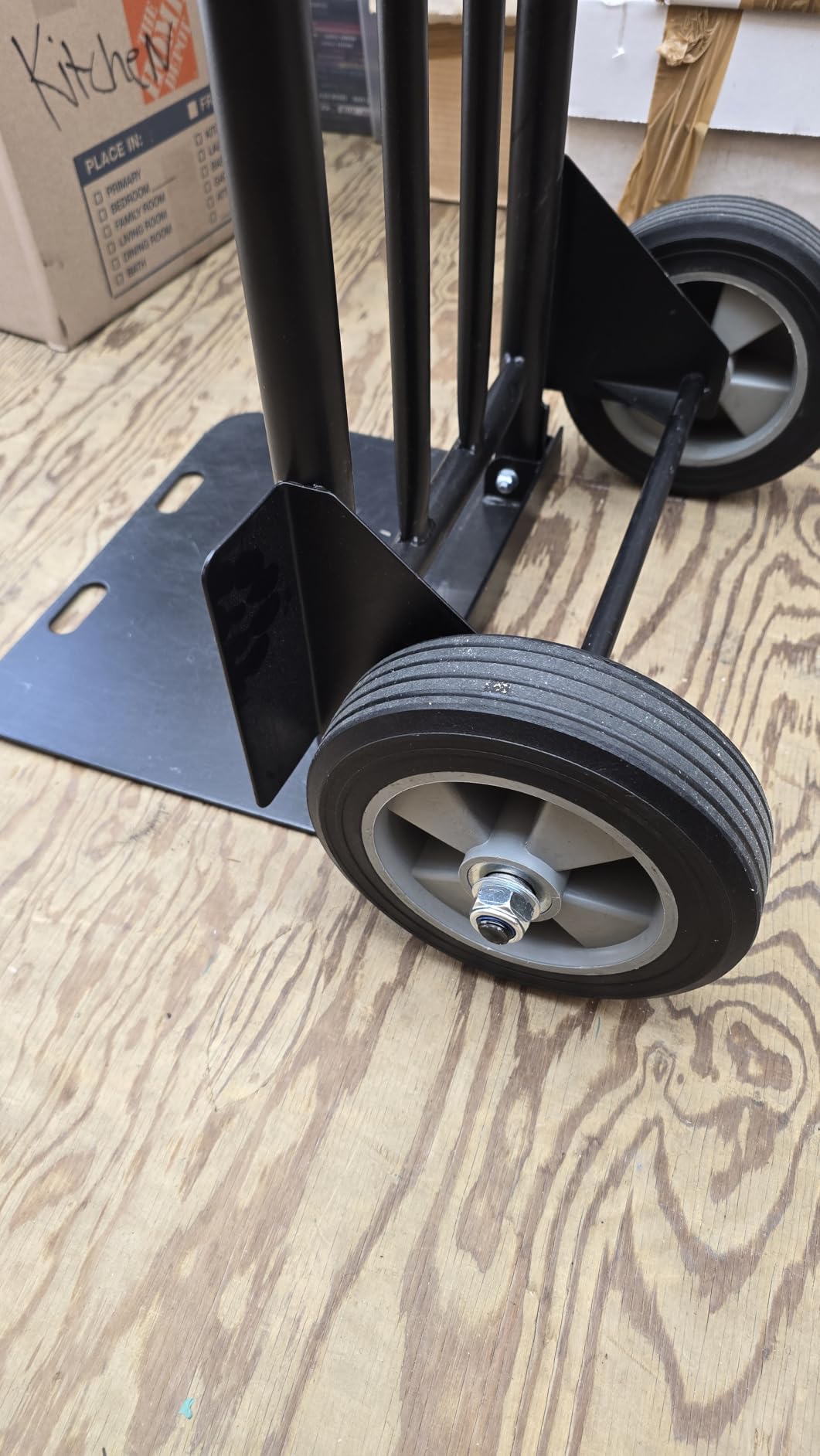 Folding Hand Truck Dolly - 600 LB Capacity, Heavy-Duty Wheels and Compact Design for Moving Heavy Loads in Warehouses, Offices, Homes, and Shopping customer photo 2