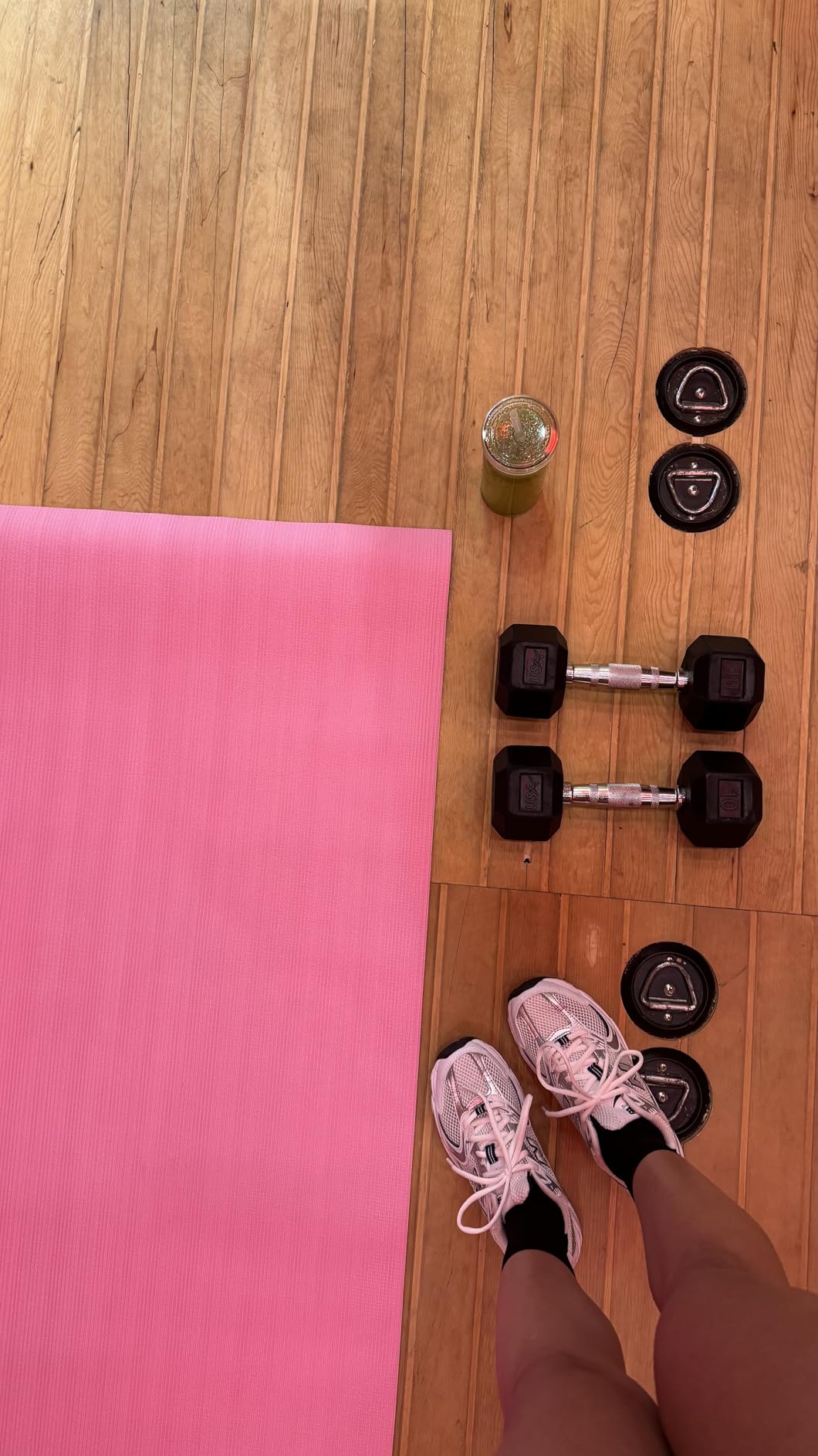 Sunny Health & Fitness Non-Slip Yoga Mat - Durable, Anti-Tear, Lightweight, Cushioned Support customer photo 1