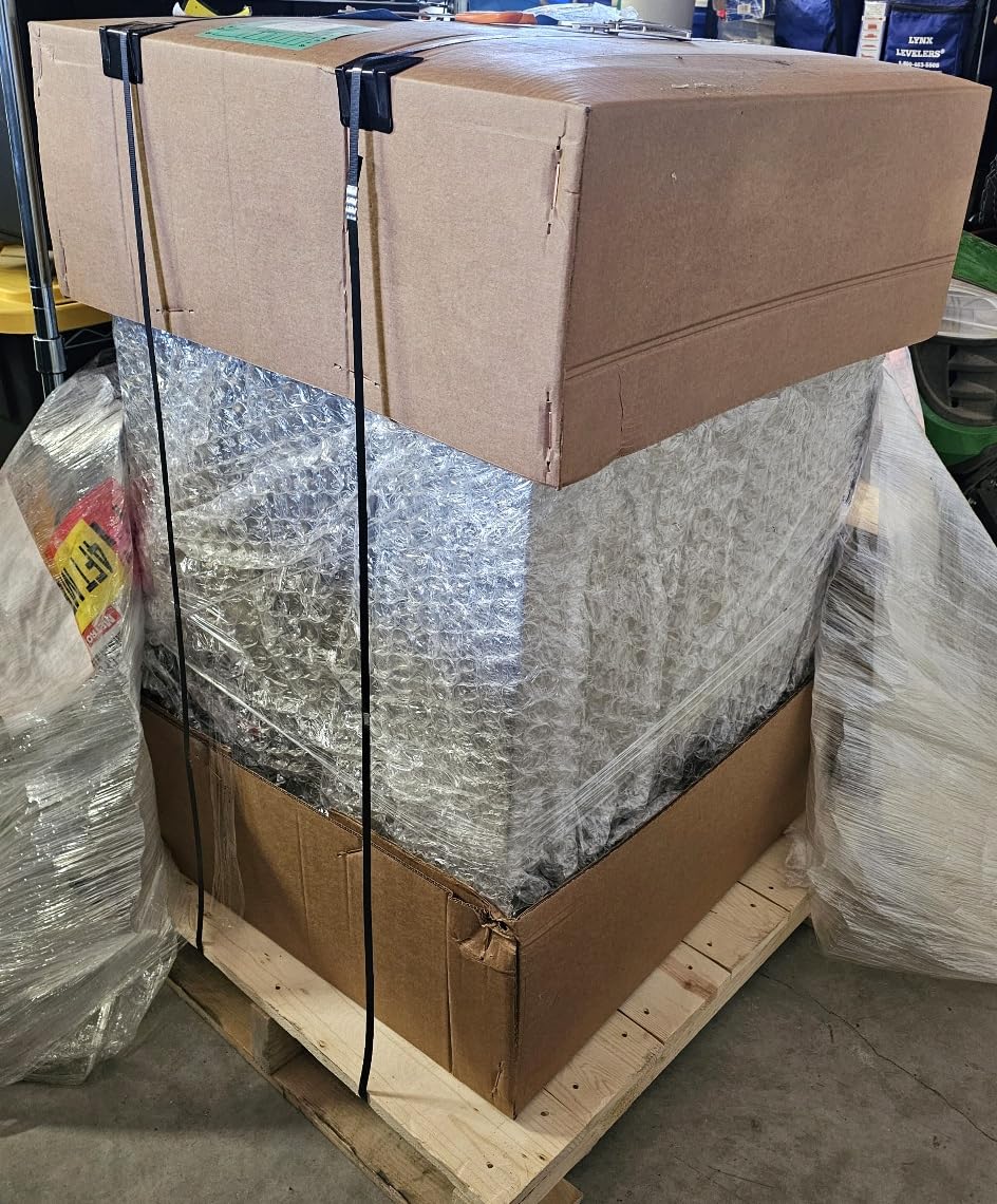 METRO C5E5-CFC-U C5 E-Series Premium Holding and Proofing Cabinet, Half Height, Full Length Clear Door, Universal Wire Slides, 120V, 60Hz, 2000W customer photo 2