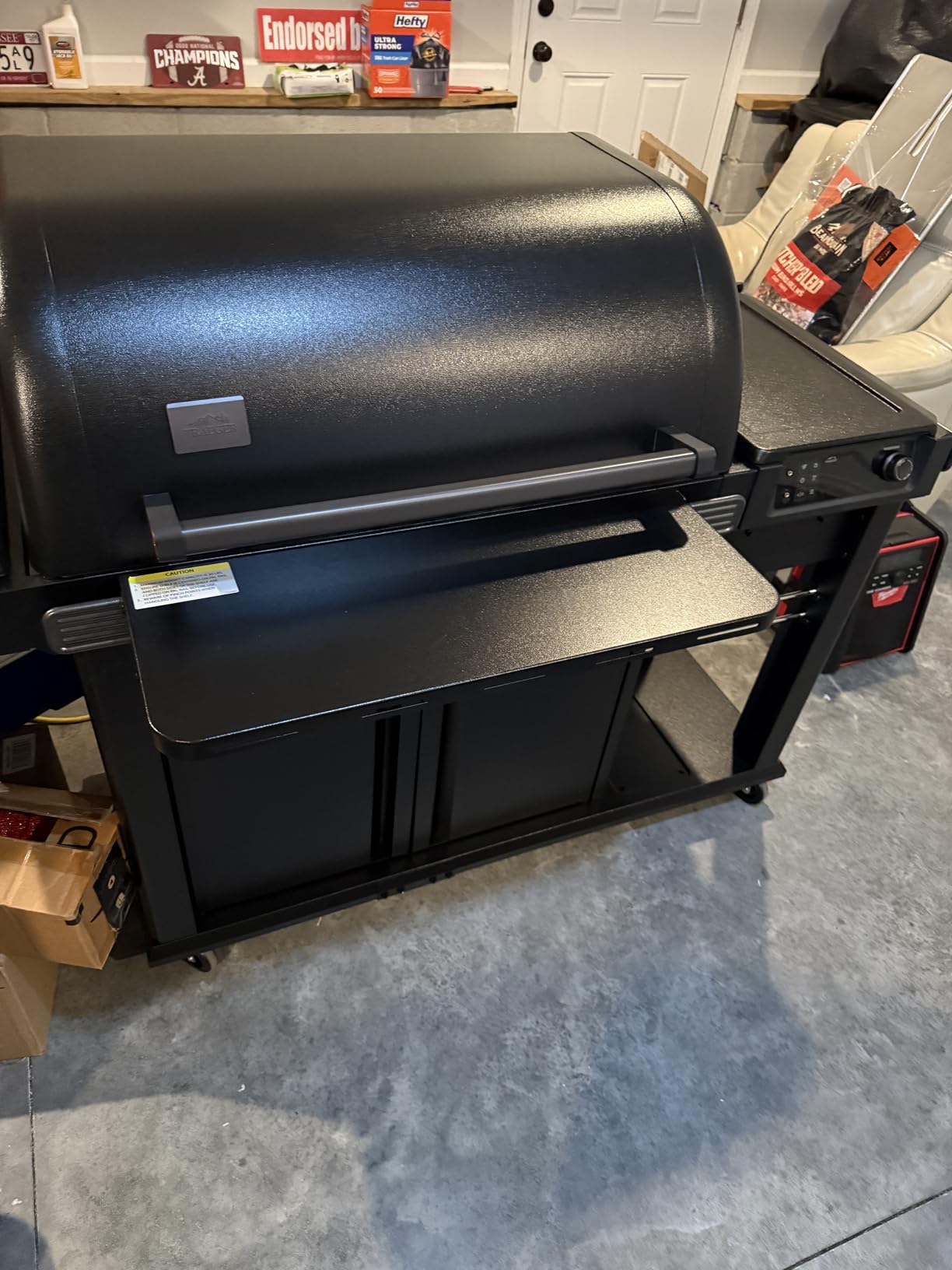 Traeger Grills Woodridge Elite Electric Wood Pellet Grill and Smoker, 970 Sq. in., Side Sear Station, WiFIRE Technology, Super Smoke Mode, Insulated Body, Black, TFC97XLH customer photo 2