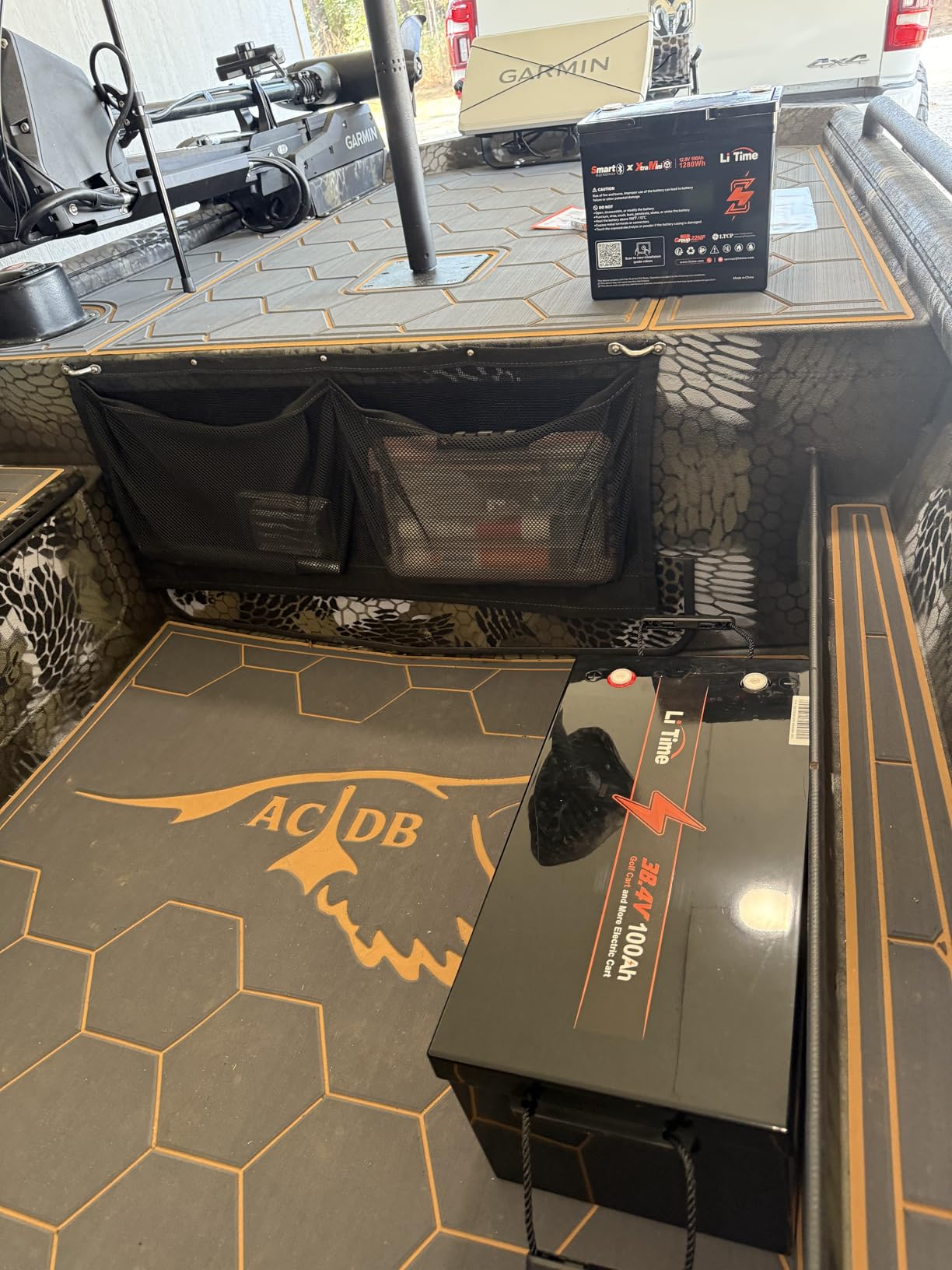Litime 12V 100Ah LiFePO4 Battery Bluetooth, Group 27 Lithium Battery, Built-in 100A BMS with Low-Temp Protection, Max. 15000 Deep Cycles, Perfect for RV, Travel Trailer, Trolling Motors customer photo 2