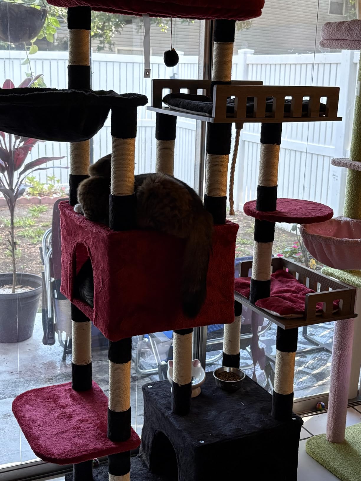 Gitelsnour Maine Coon Cat Tree, Heavy Duty Cat Tree for Indoor Cats Large Adult, Cat Tower for Large Cats 20 lbs+ with Hammock, 2 Big Perches, 2 Cat Condos, 15 Scratching Posts, Smoky Gray GCT033G customer photo 2