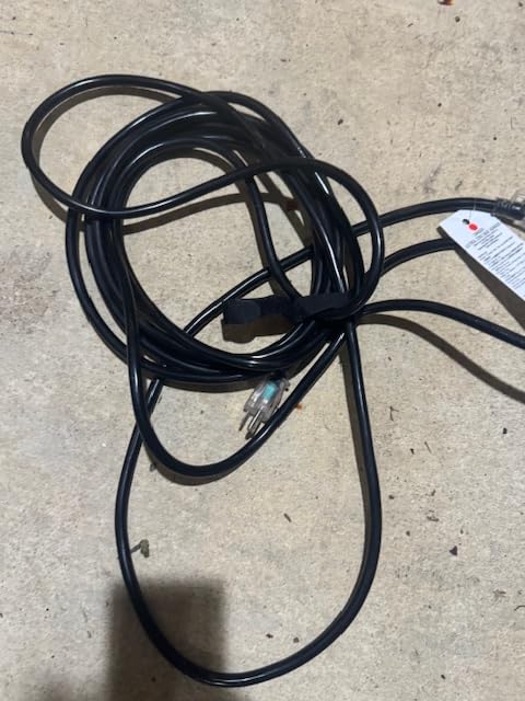 12 Gauge 50 FT Heavy Duty Outdoor Extension Cord Waterproof with Lighted End,Black 12 Gauge Extension Cord Flexible and Cold Resistant 3 Prong Grounded Plug,15Amp 1875W SJTW ETL Listed customer photo 1