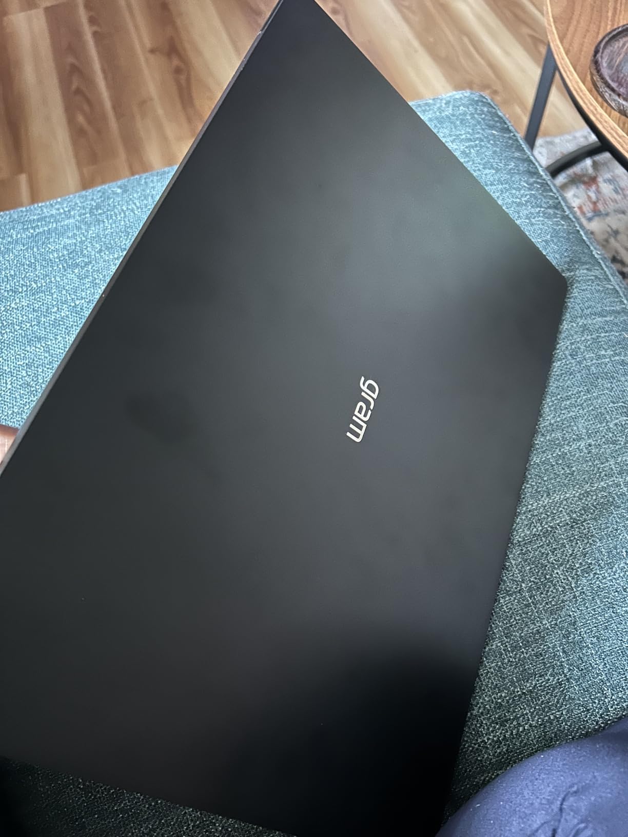 LG gram Pro 17-inch Lightweight Laptop Computer, Intel Evo Edition Powered by Intel Core Ultra 9 285H Processor, NVIDIA RTX5050, Windows 11 Home, 32GB RAM, 2TB SSD, Black customer photo 1