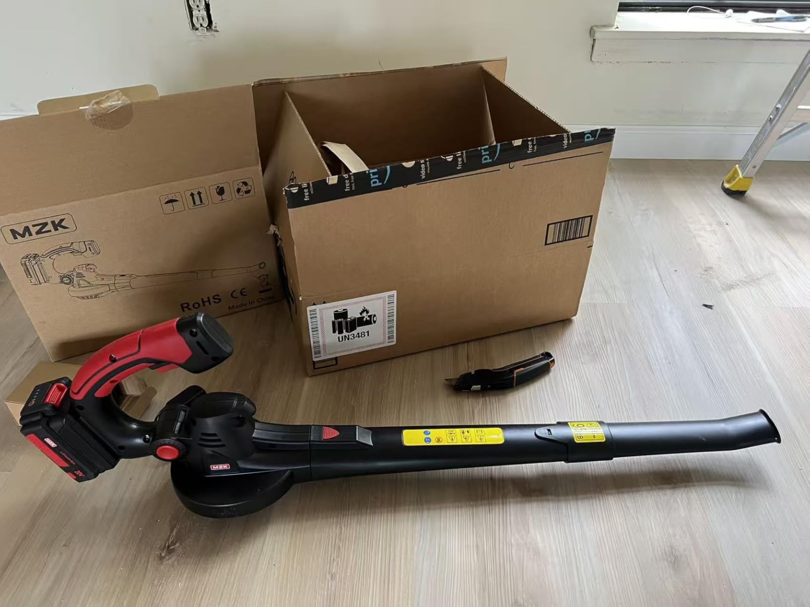 MZK 20V Cordless Leaf Blower, Battery Powered Electric Blower with 2x 2Ah Battery & Charger customer photo 1