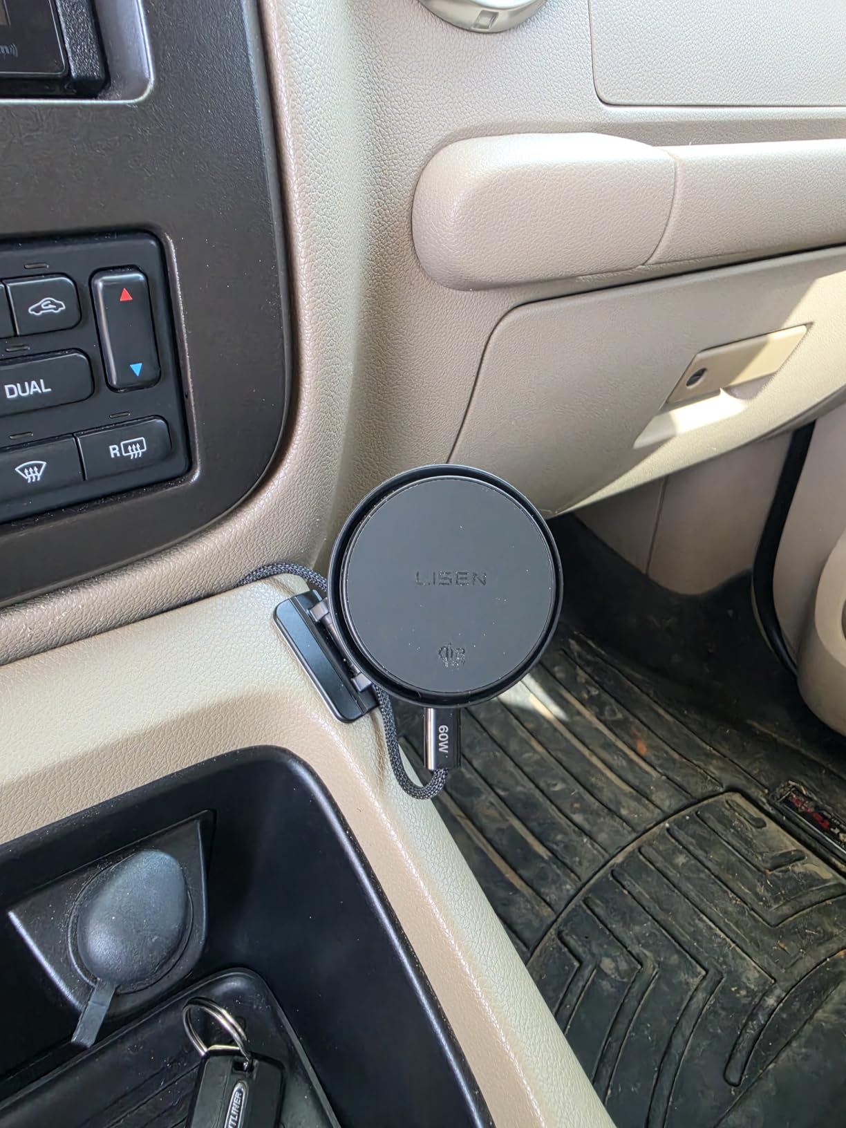 LISEN for Qi2.2 25W MagSafe Car Mount Charger, [Smart Cooling Fan & 95W Fast Adapter] Magnetic Wireless Car Charger, Phone Holders for Your Car Accessories for iPhone 17 Pro Max Air 16 15 14 13 12 customer photo 1