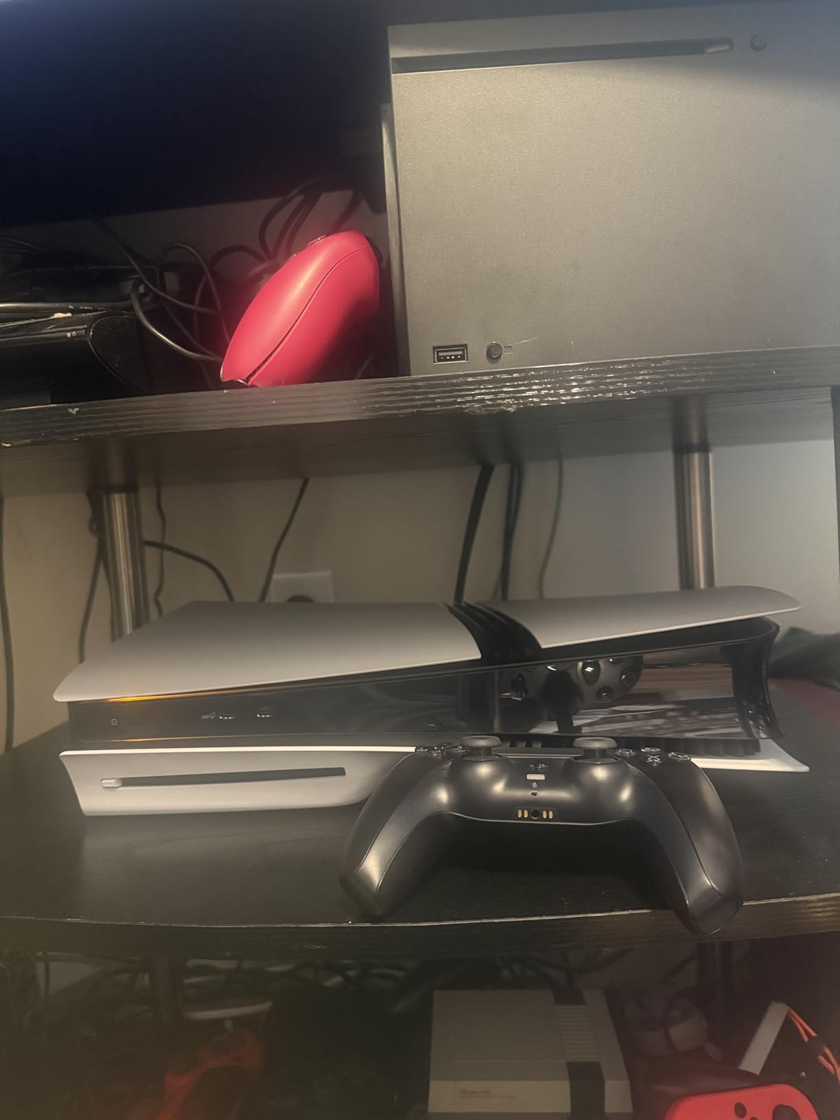 PlayStation 5 Pro Console - 2TB customer photo 2