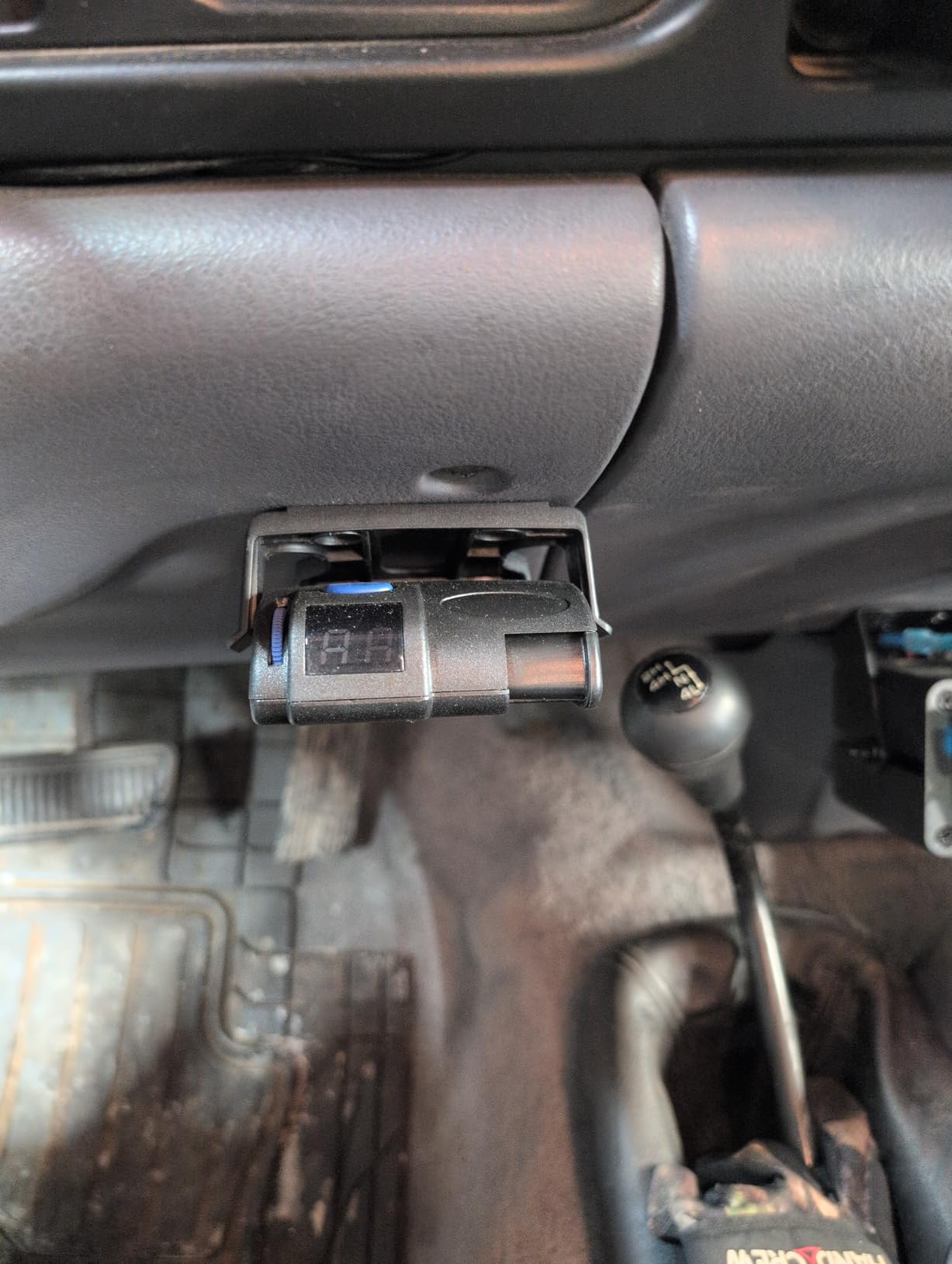 Trailer Brake Controller with 1-3 Axles Compatible with Ford GM Chevy Dodge RAM Toyota Jeep LED Display, Plug and Play, Replace# 90160 customer photo 1