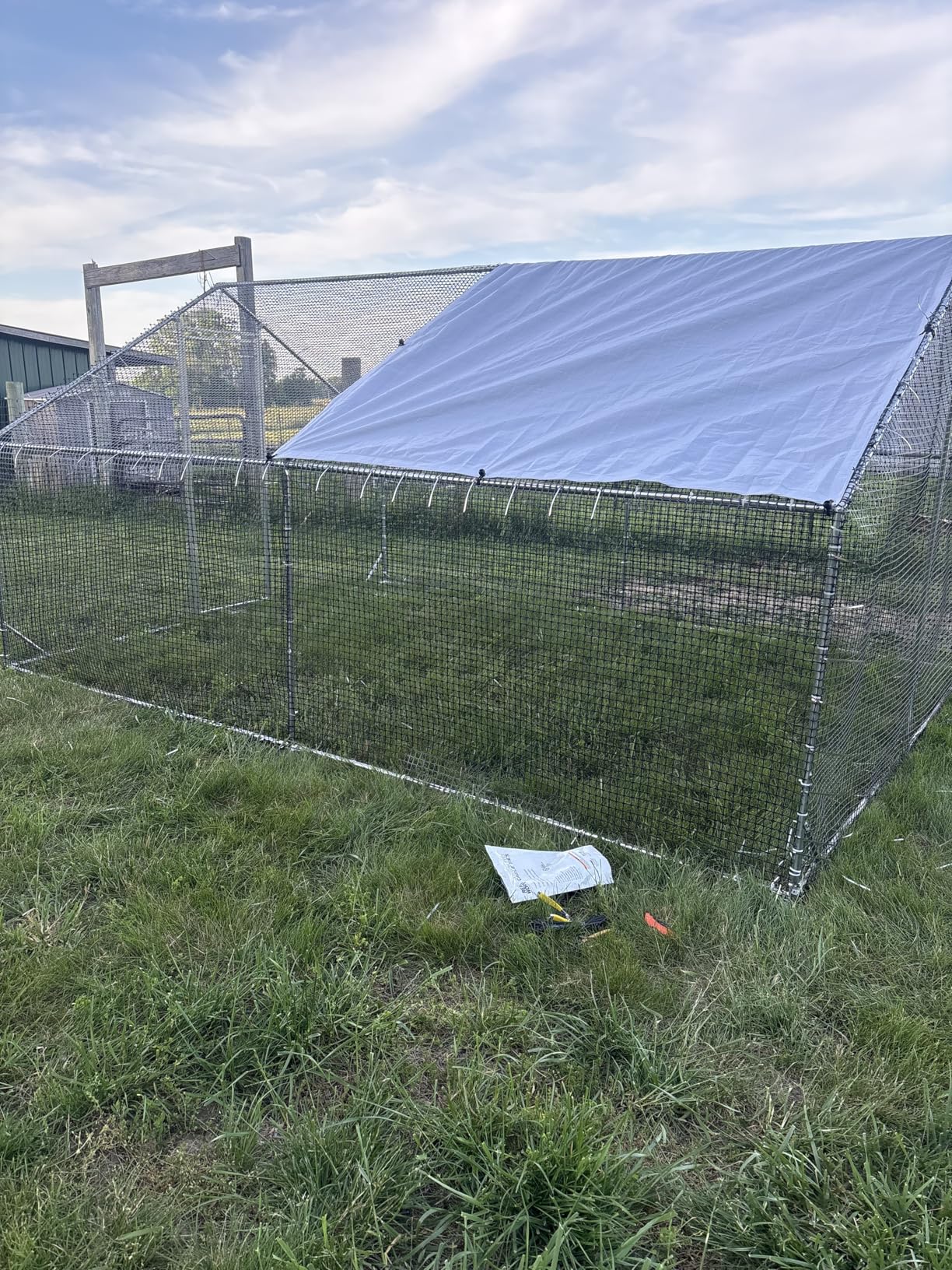 CAMMOO Metal Chicken Coop with Run, 13.1x9.8x6.6ft, Walk-in Chicken Run for Yard with Cover, Upgrade Double Lock & Rust-Proof Mesh, Stainless Steel Ties, Easy Assembly, Chicken Pen for Ducks, Rabbits customer photo 2